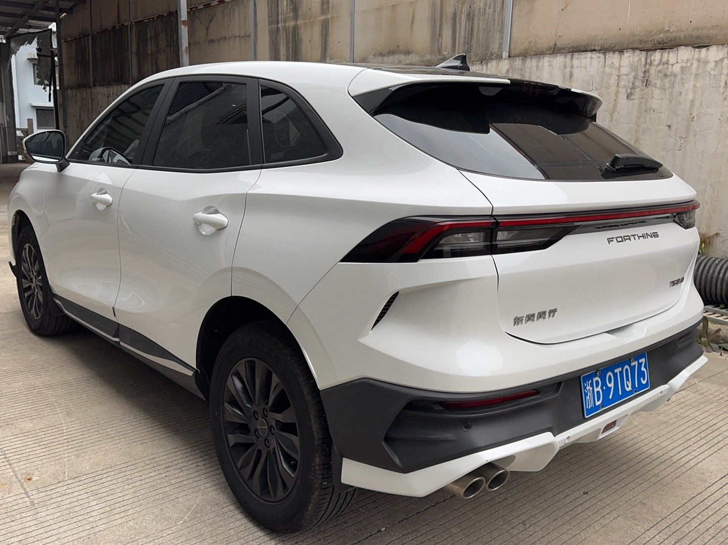 Forthing T5 EVO 2024 صورة سيارة #5
