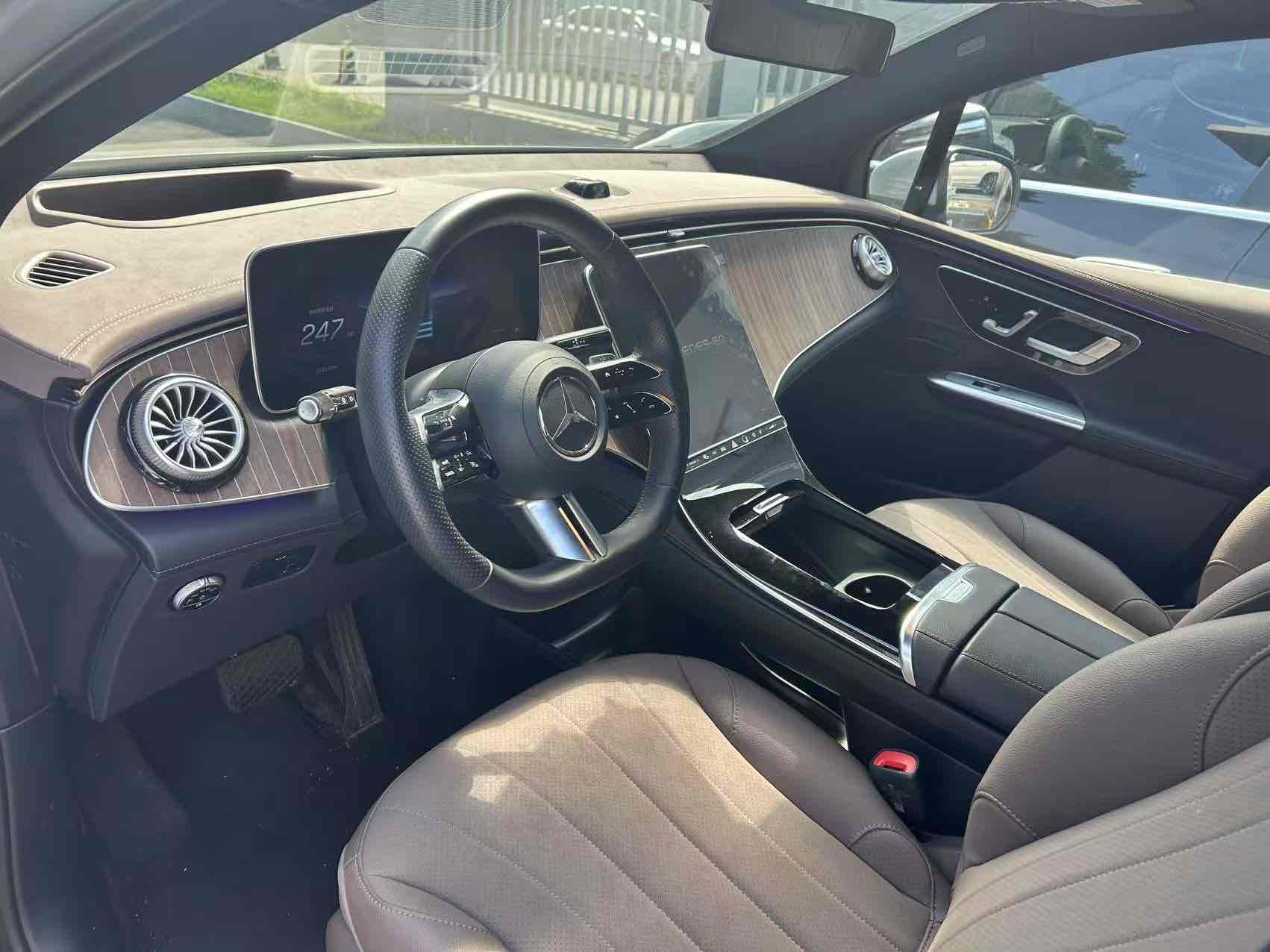 Mercedes-Benz EQE SUV 2023 car image #5