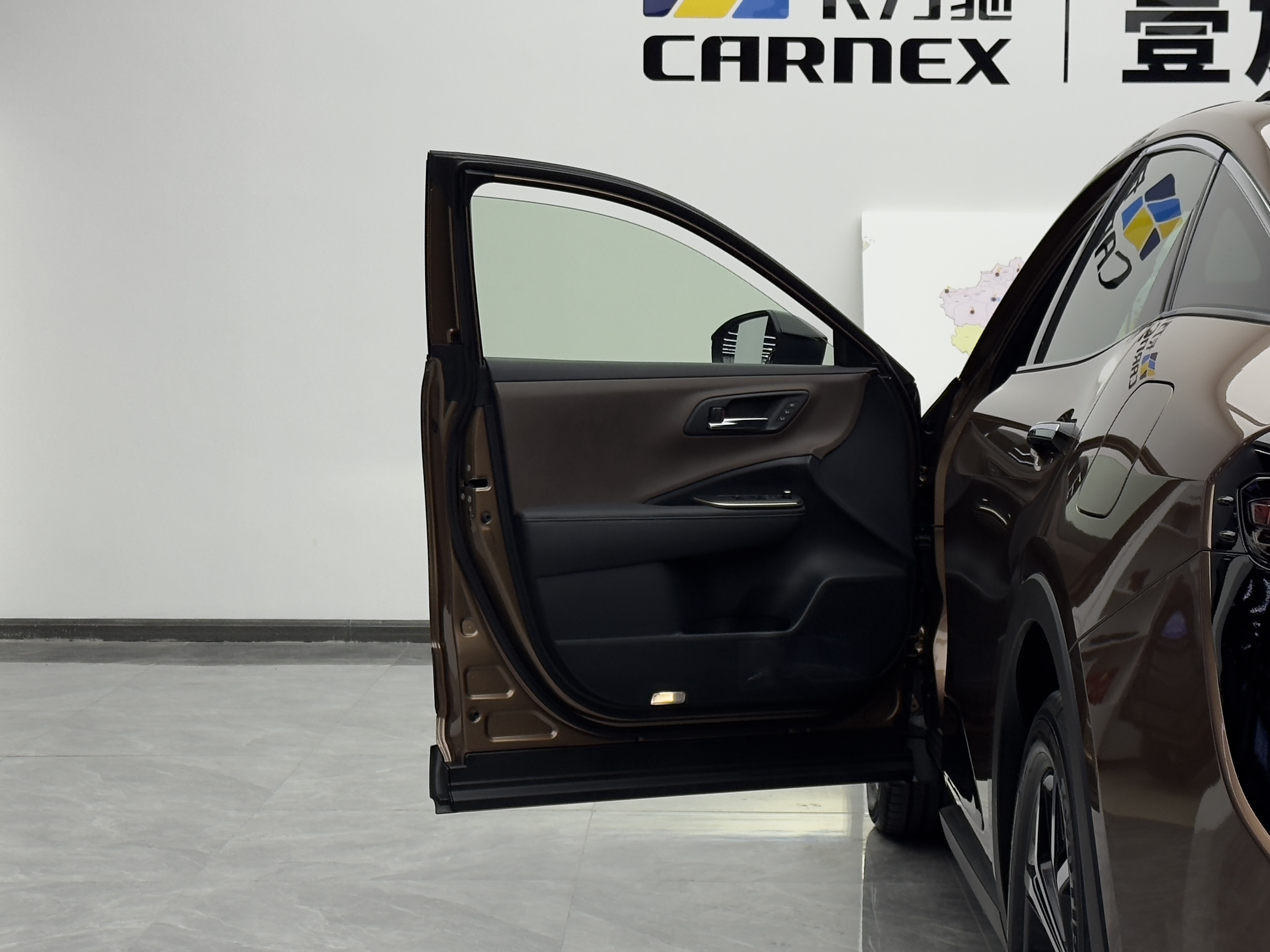 Toyota CrownSportCross 2026 image de voiture #5