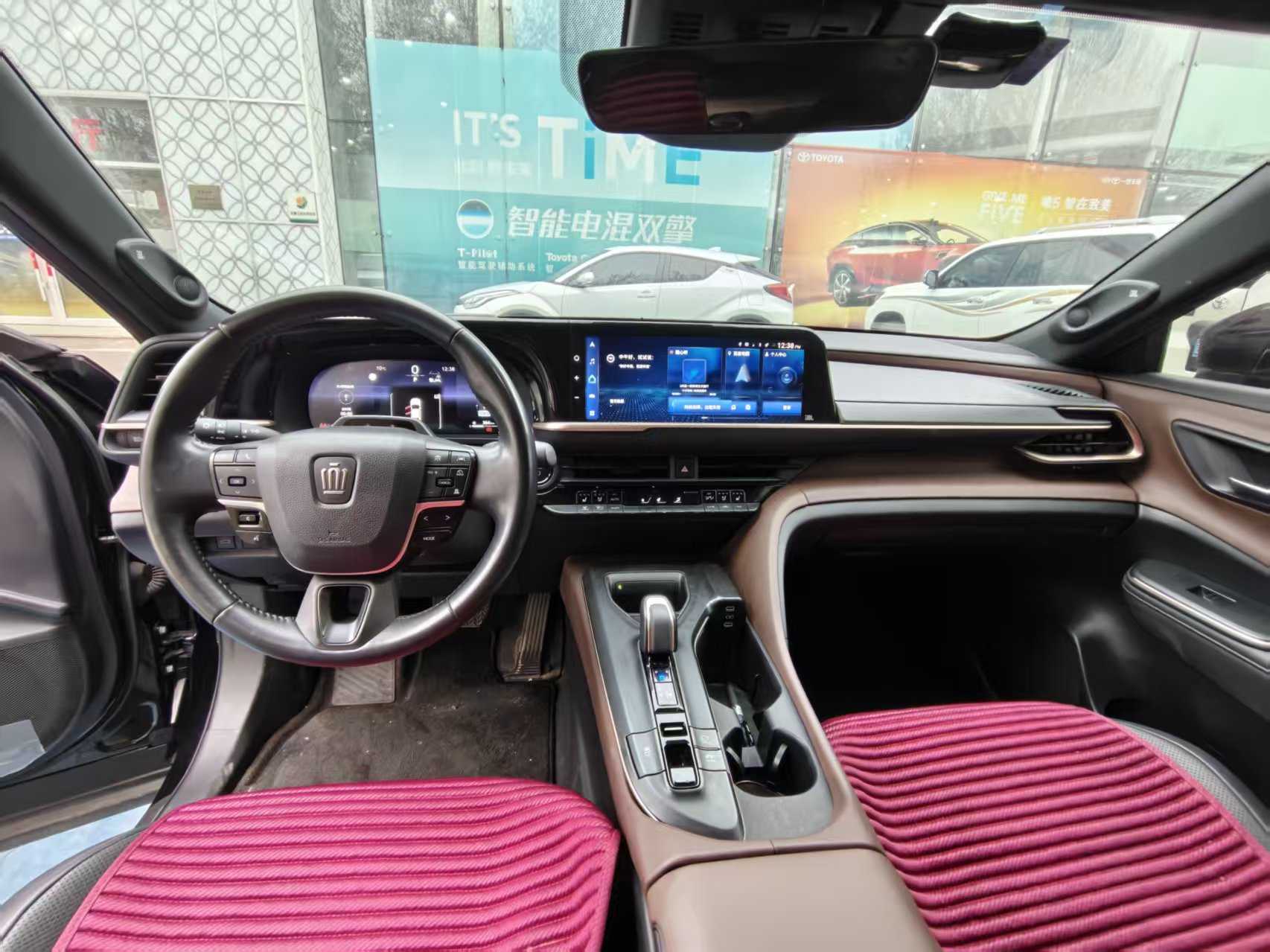 Toyota Crown 2023 immagine di auto #5