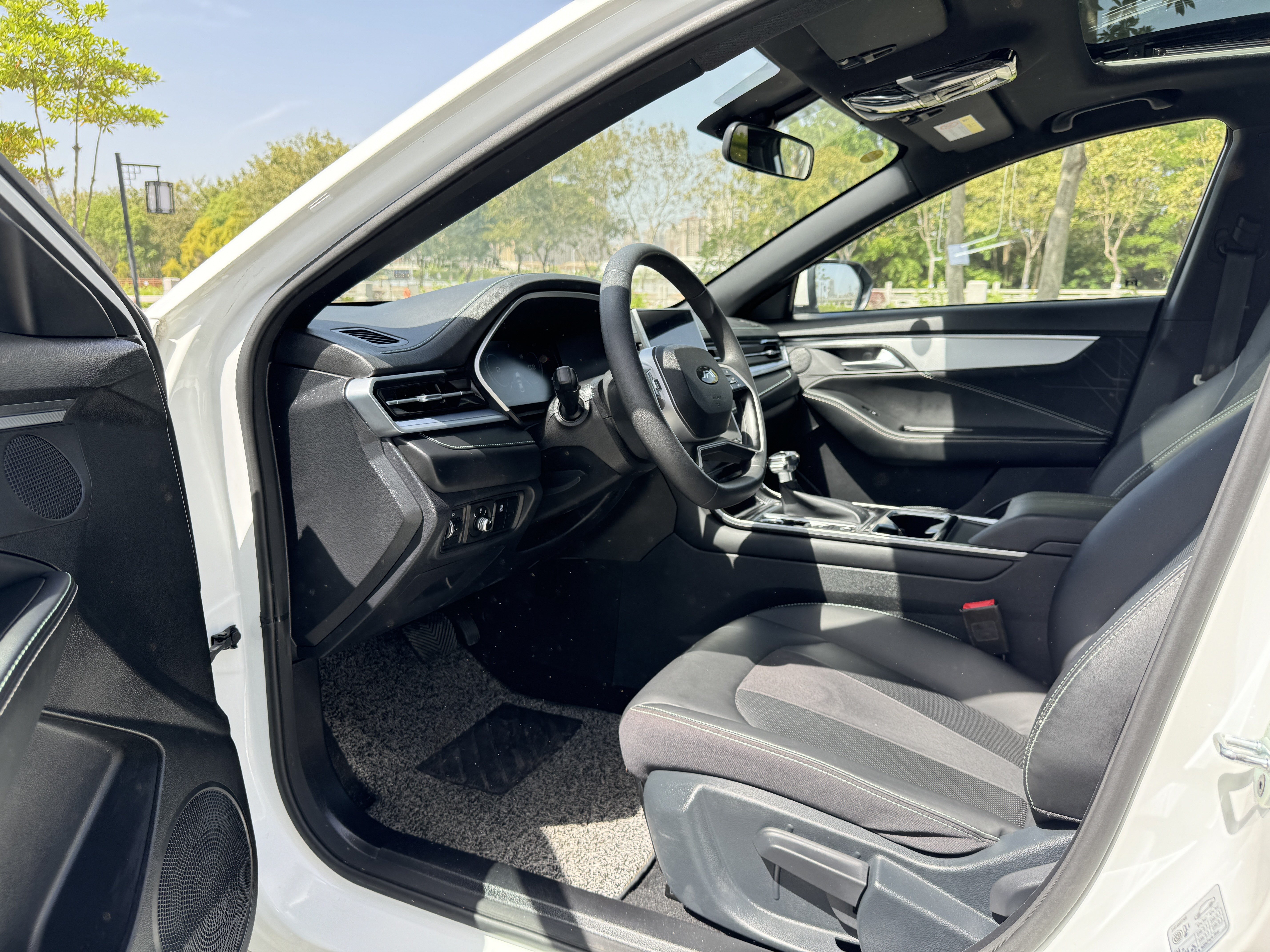 JAC A5 PLUS 2024 #5 JAC A5 PLUS 2024 изображение автомобиля #5