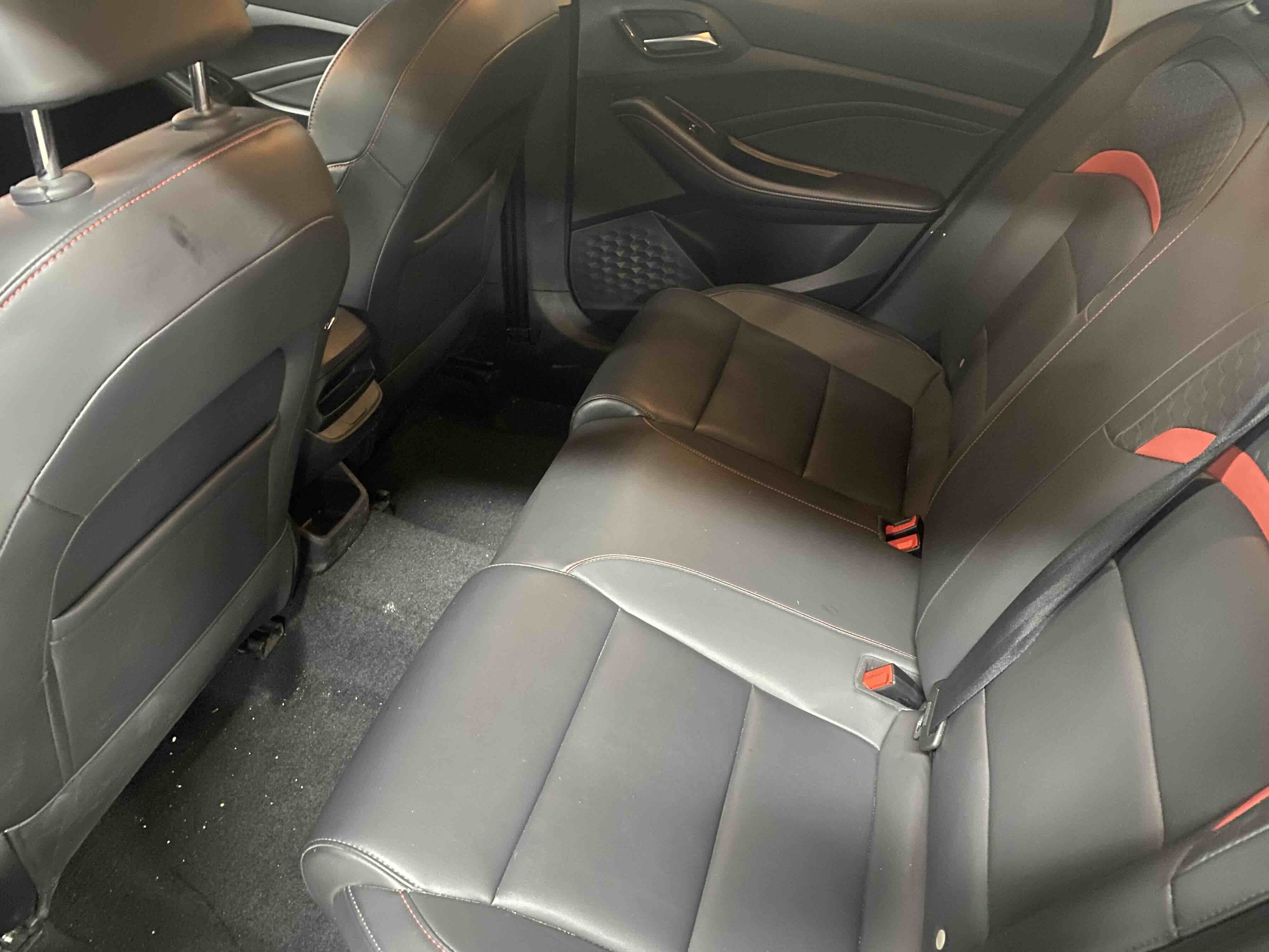 5 2024 car image #5