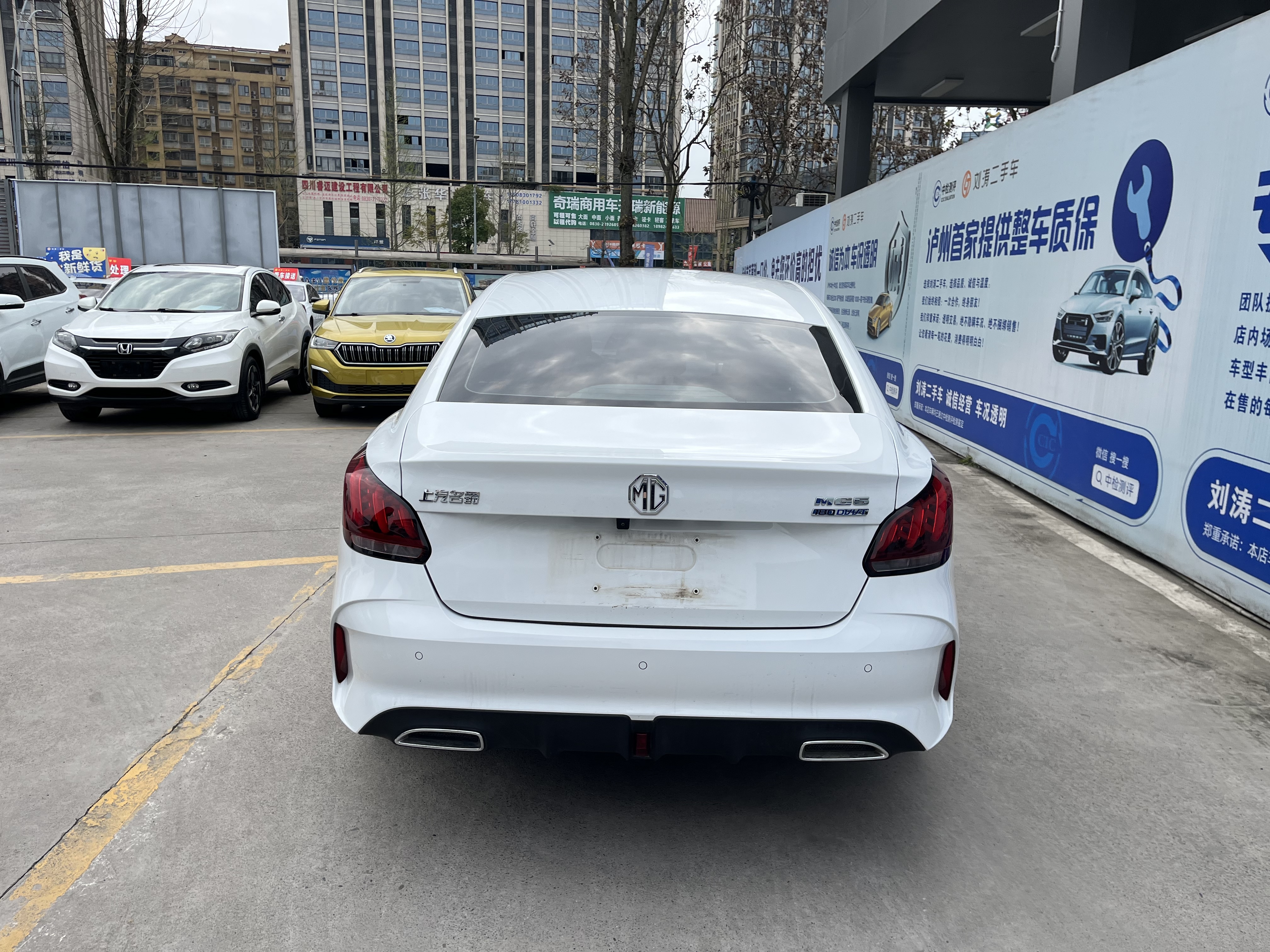 5 2024 car image #5