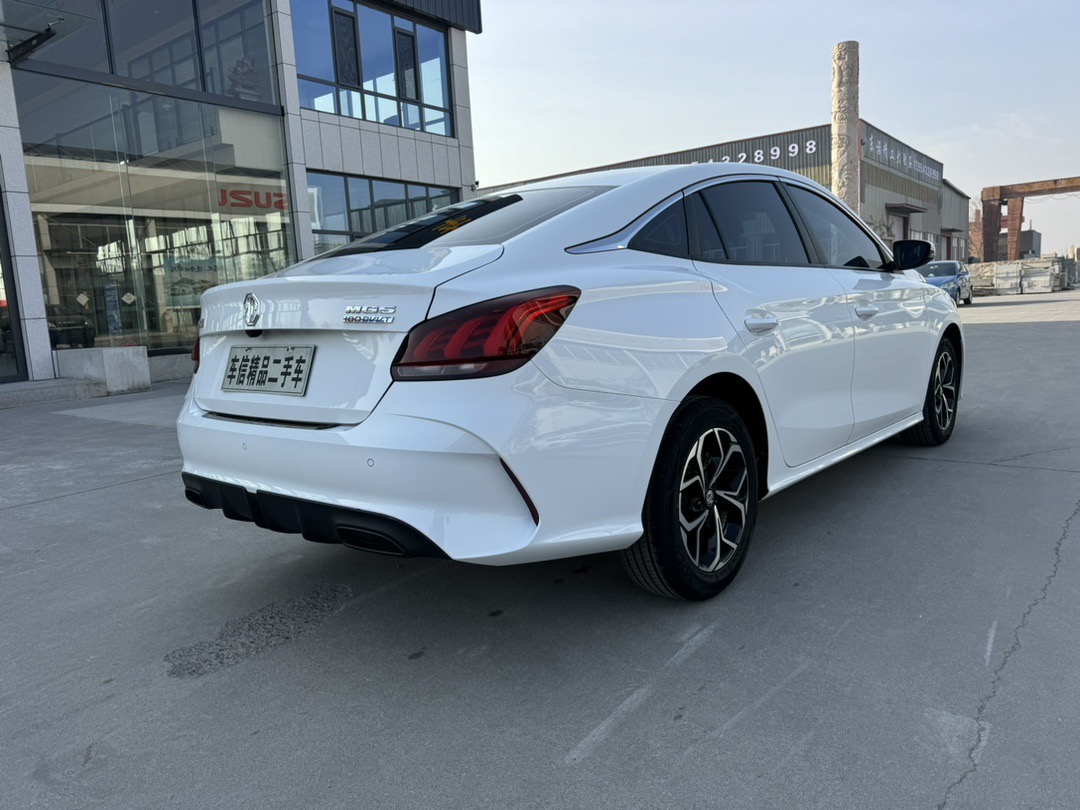 MG 5 2024 car image #5