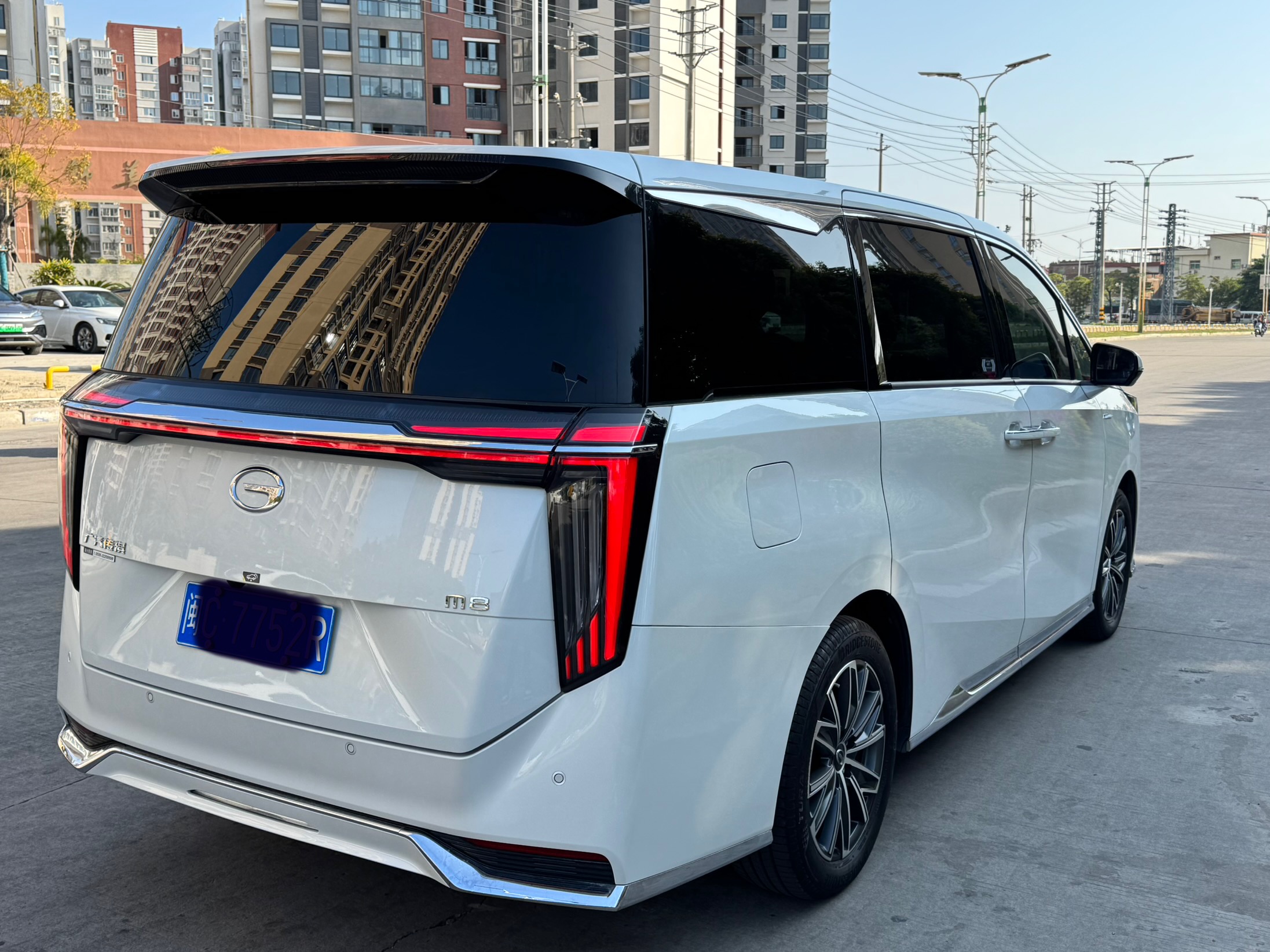 广汽传祺 传祺M8 2023 汽车图片 #5