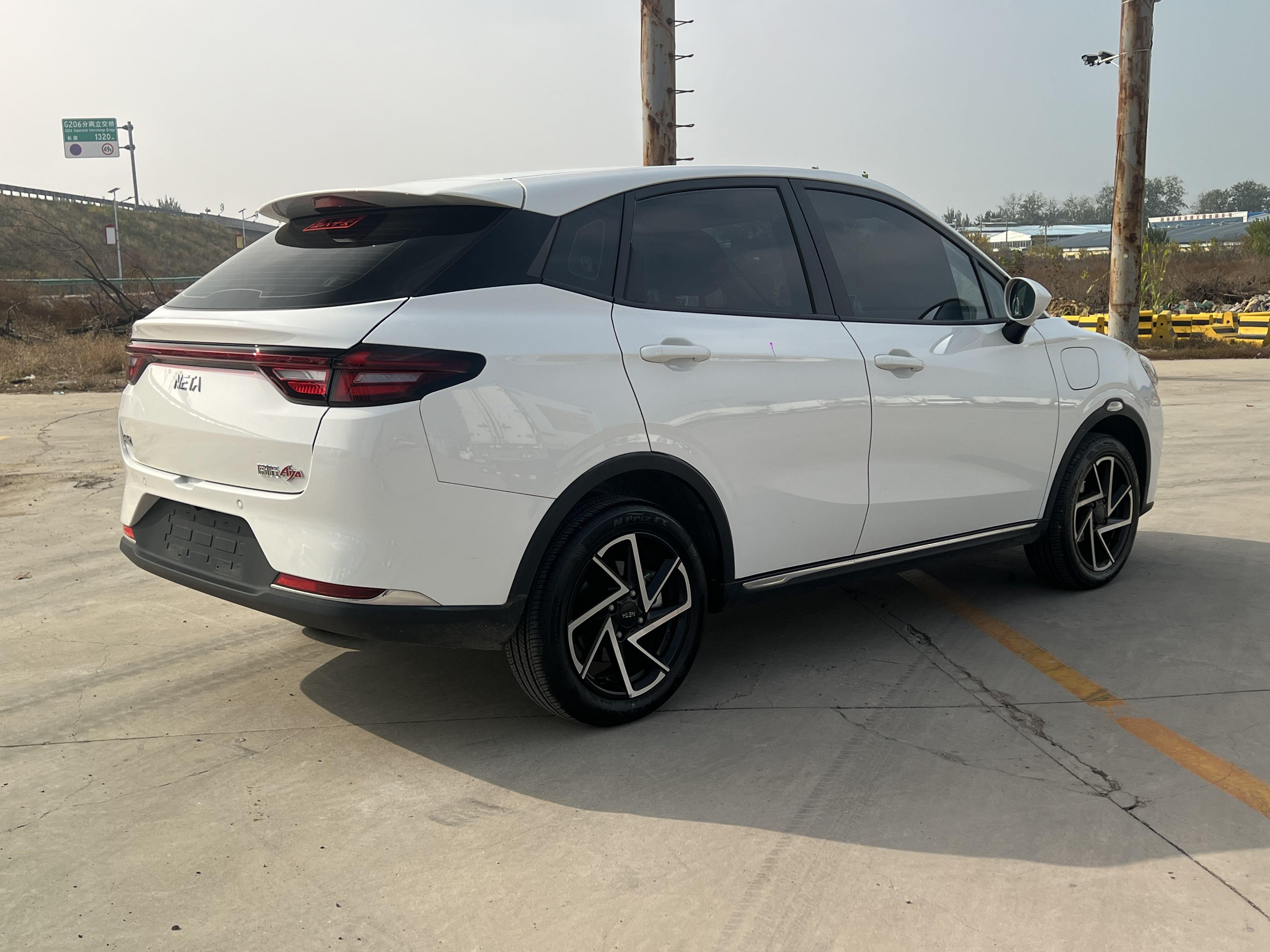 哪吒汽车 哪吒AYA 2024 汽车图片 #5