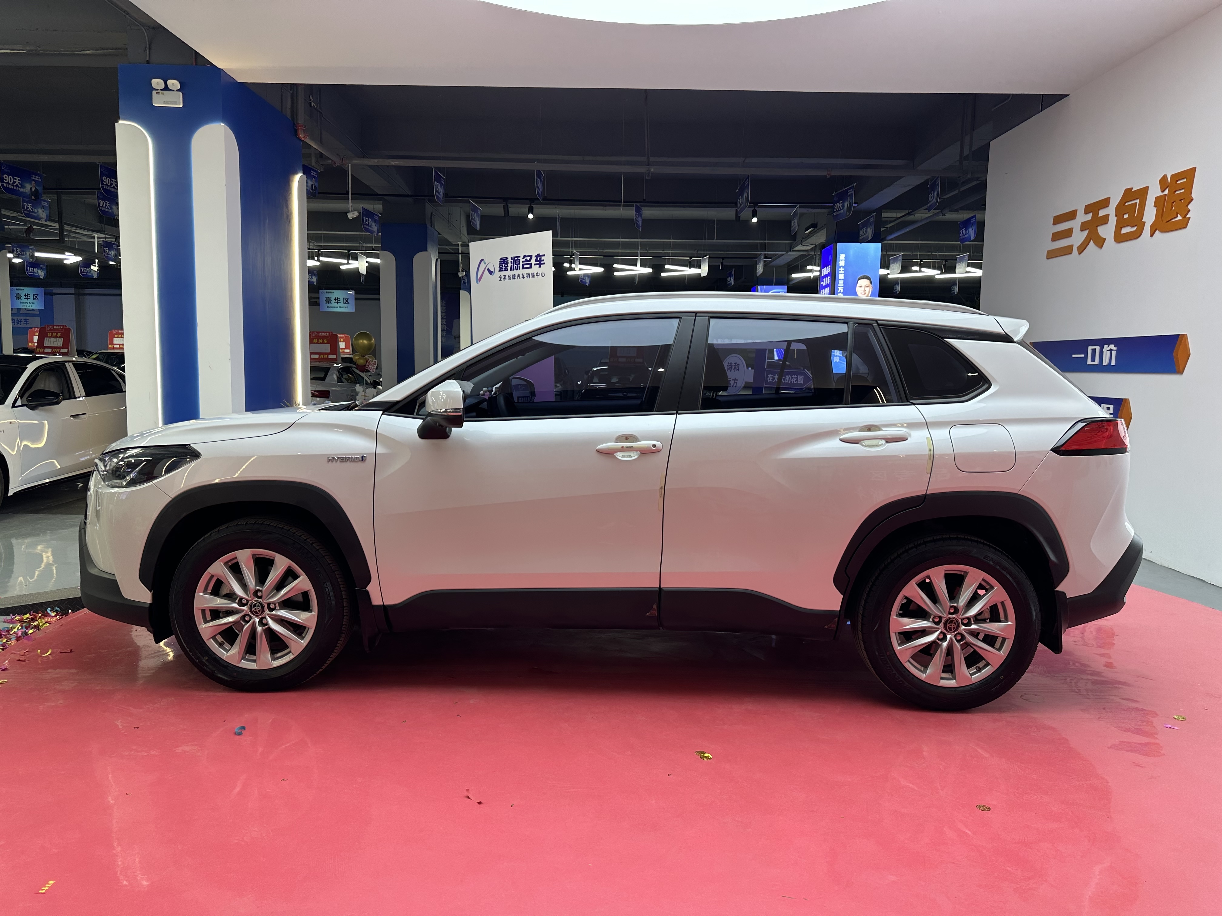 Toyota Corolla Cross 2024 car image #5