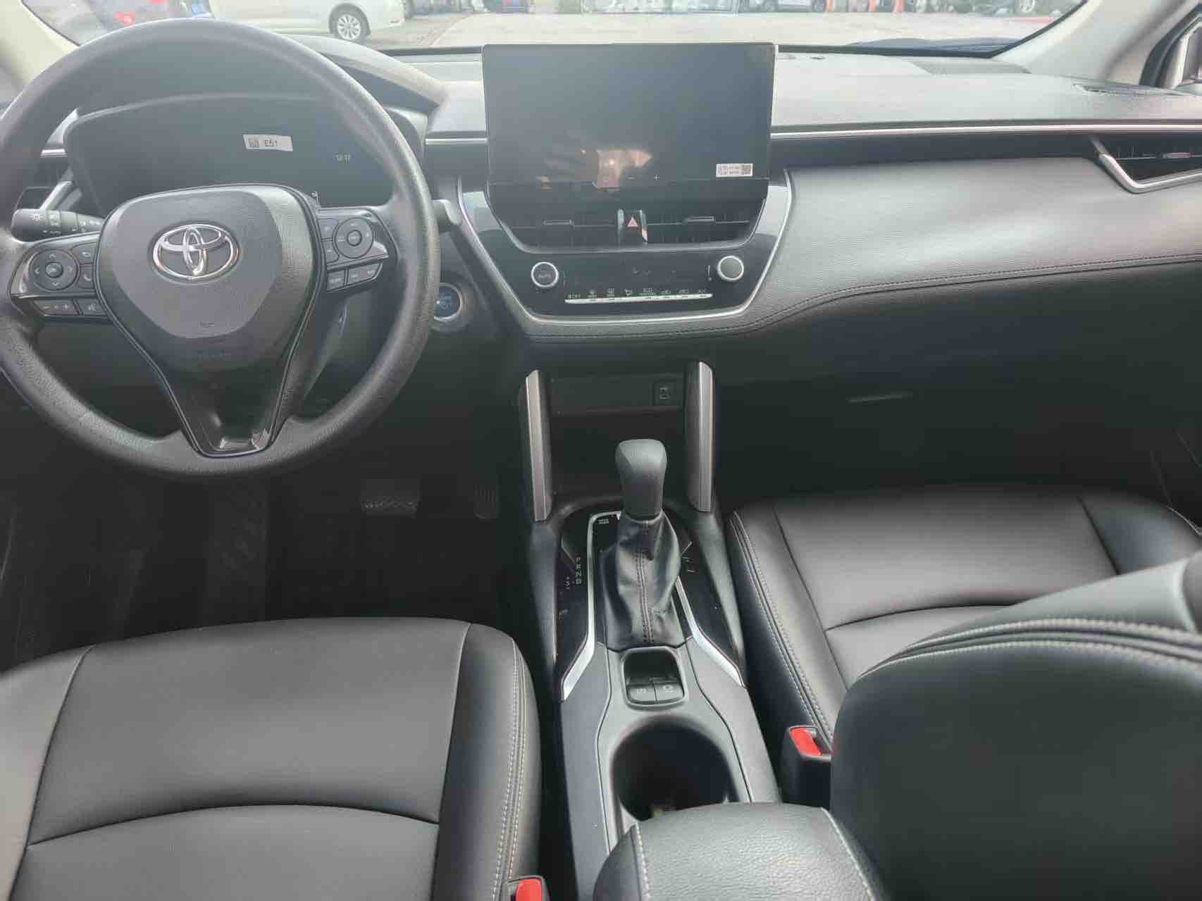 Toyota Corolla Cross 2024 car image #5