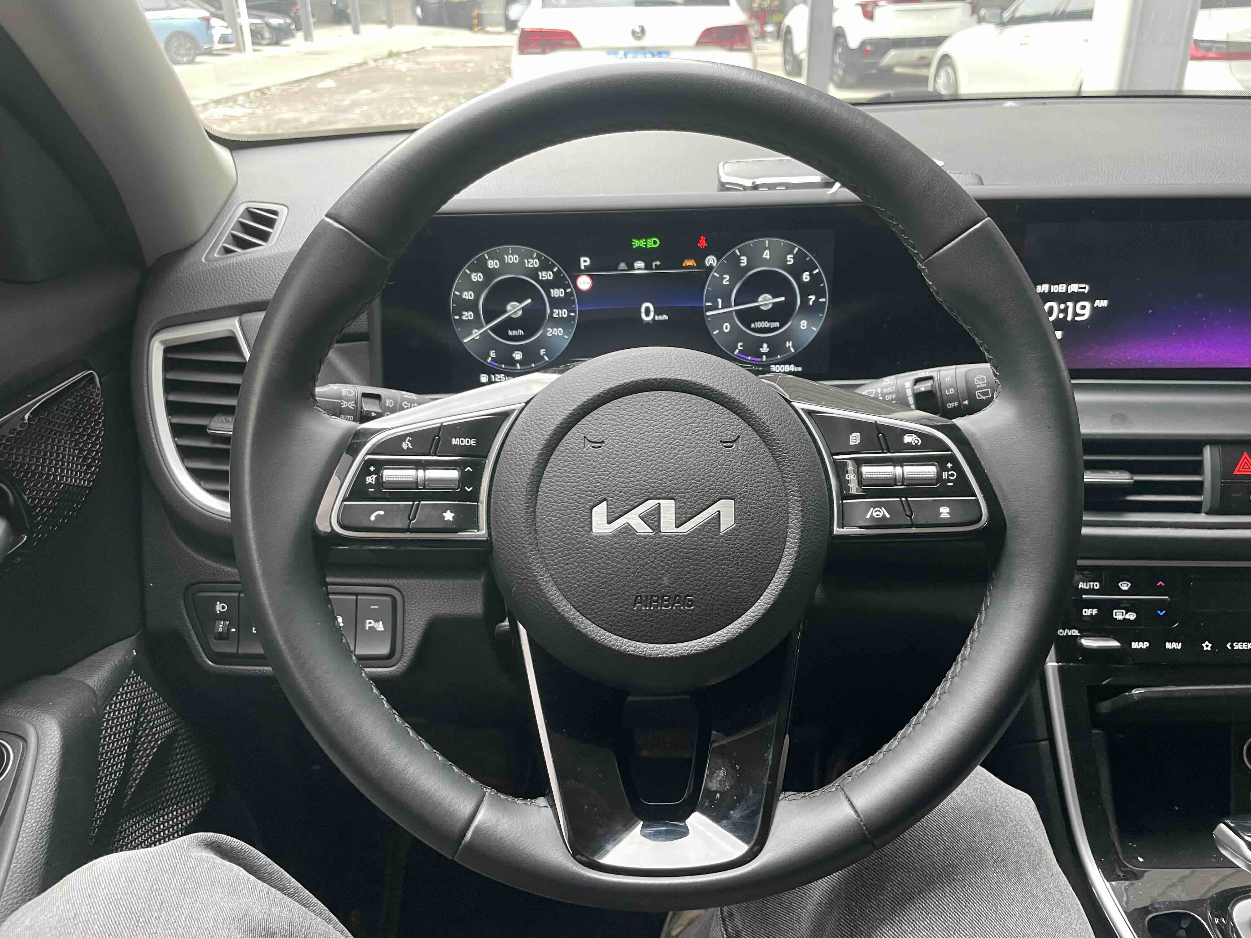 Kia Seltos 2024 imagen de coche #5