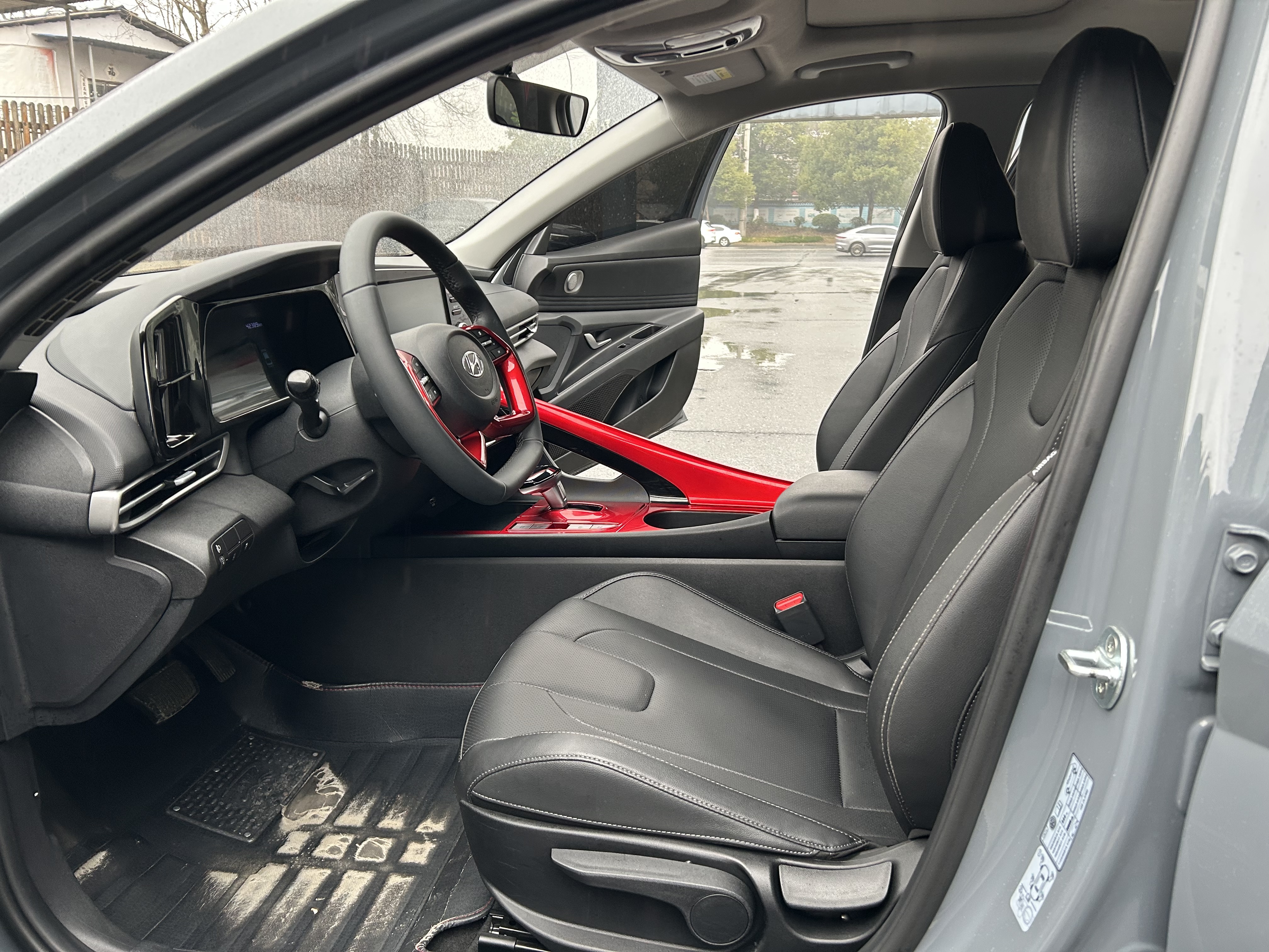 Hyundai Elantra 2023 immagine di auto #5