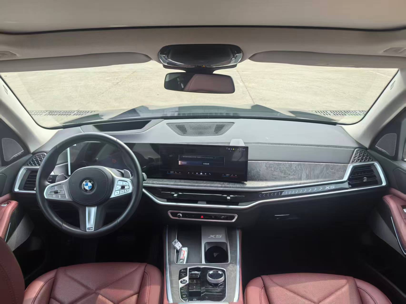 BMW X5 2025 صورة سيارة #5