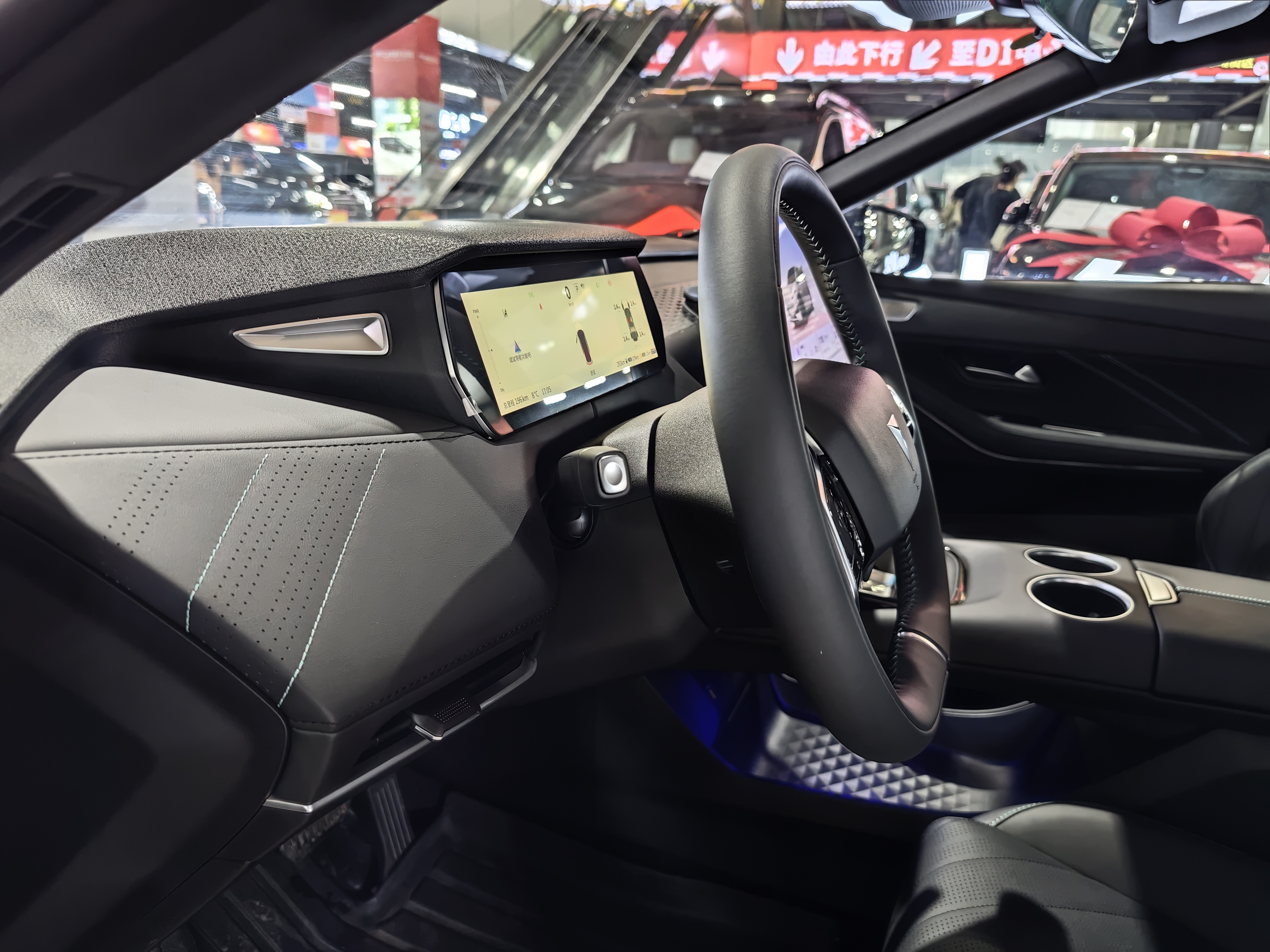 Deepal SL03 2025 car image #5