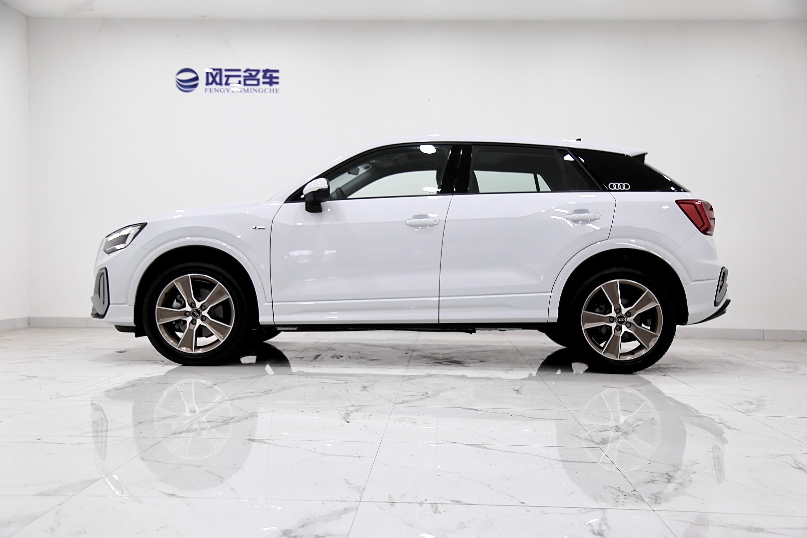 Q2L 2024 car image #5