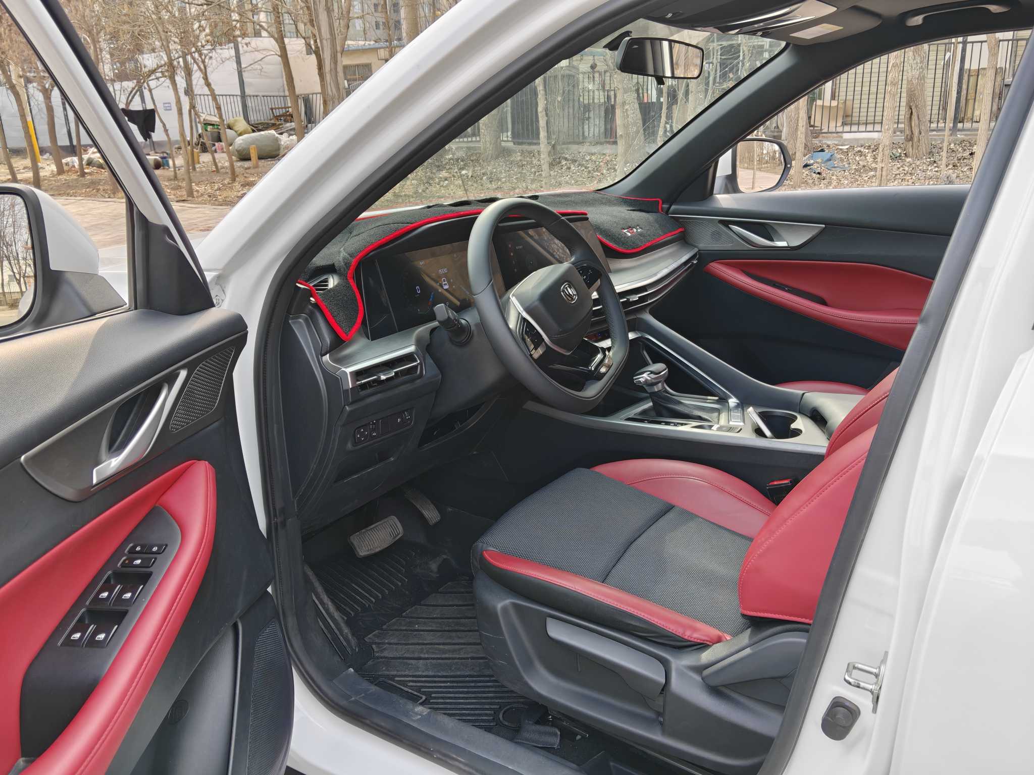 Changan CS35 Plus 2025 صورة سيارة #5