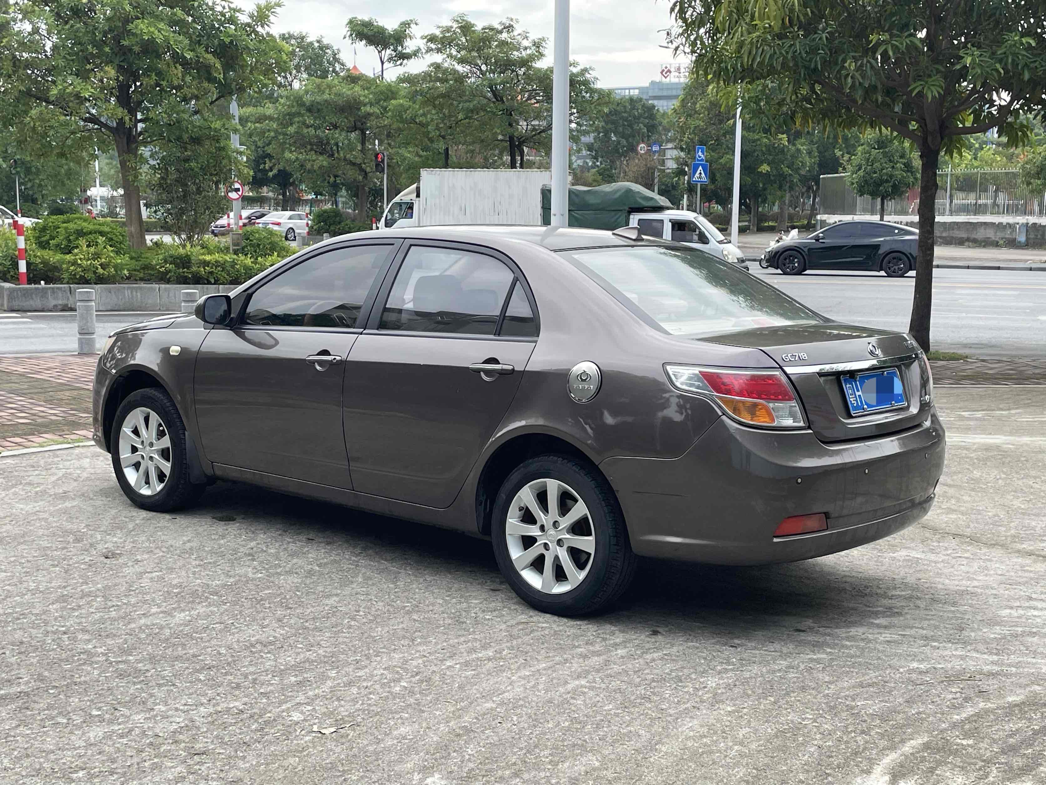 GEELY GC7 2014 car image #5