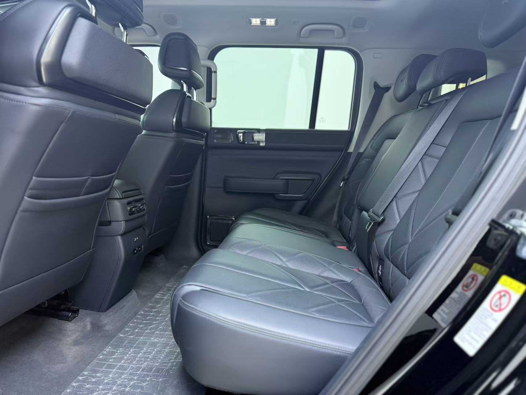 FangChengBao Leopard 5 2024 car image #5