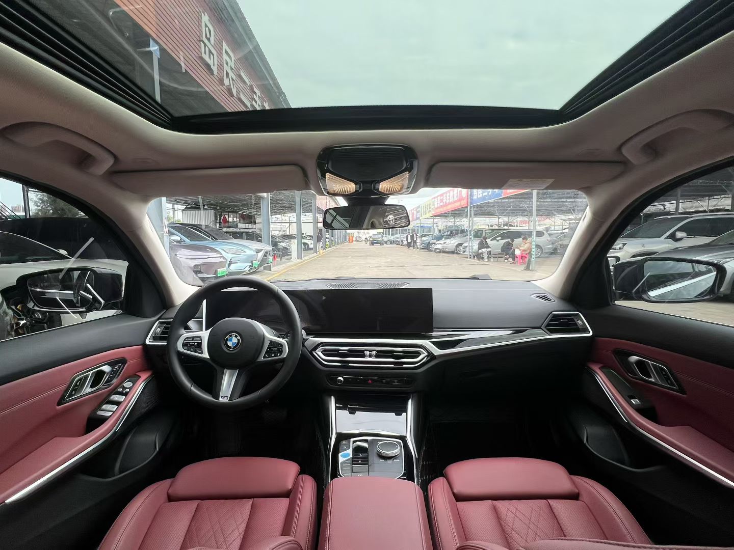 BMW i3 2024 immagine di auto #5