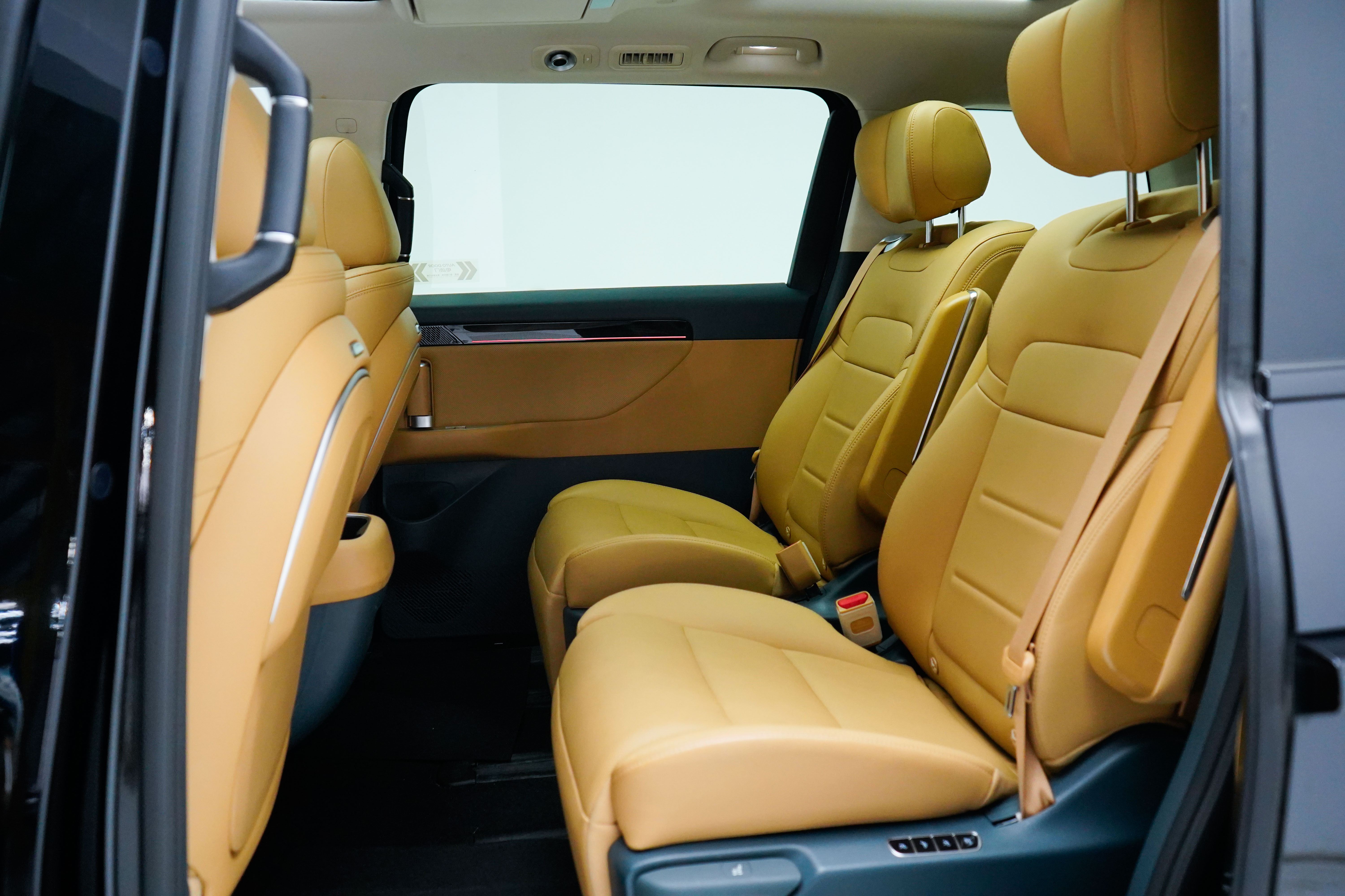 GAC Trumpchi E8 New Energy 2024 car image #5