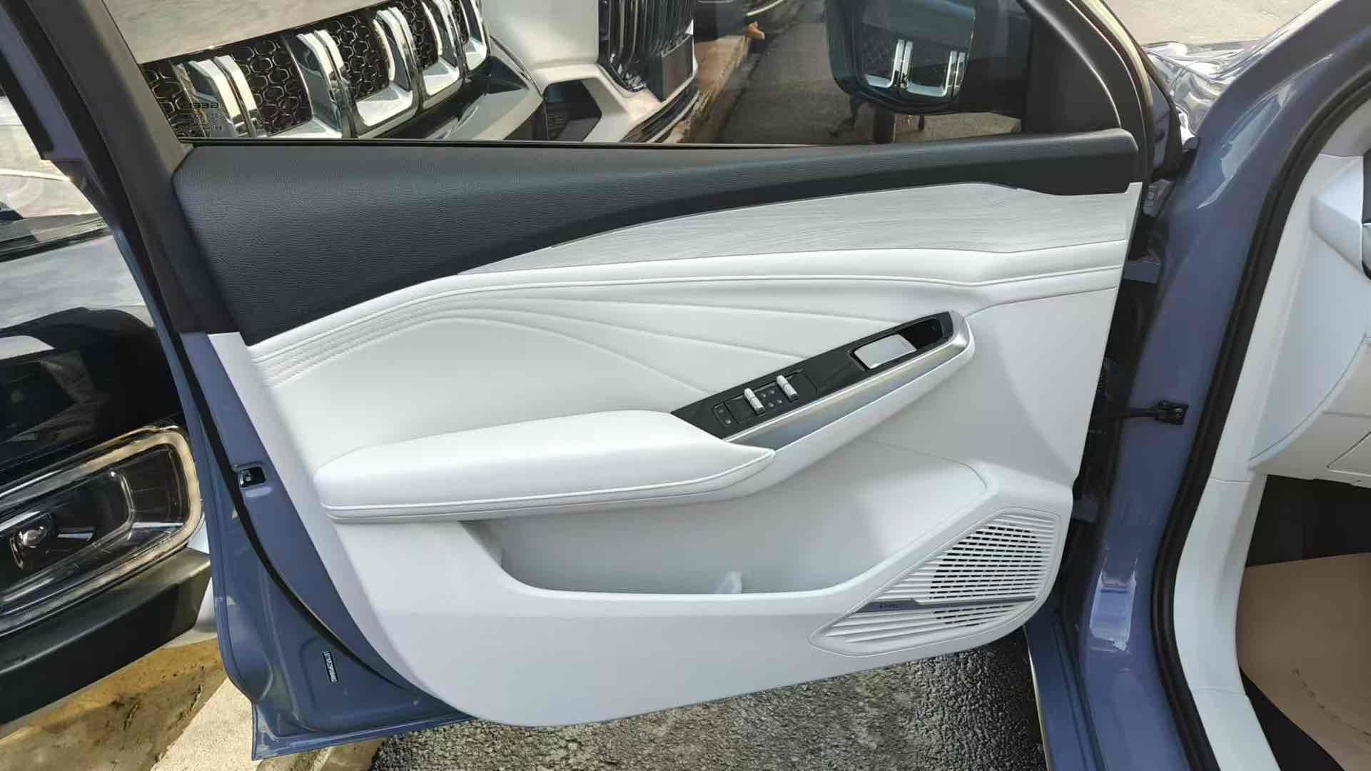 GEELY PrefaceL 2023 car image #5