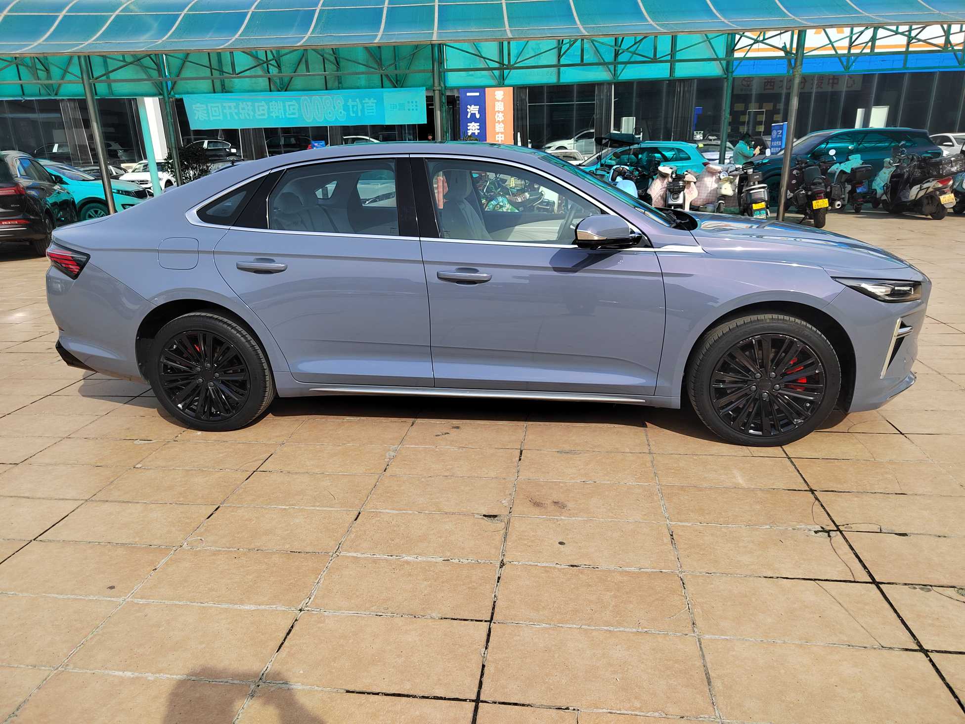 GEELY PrefaceL 2023 car image #5