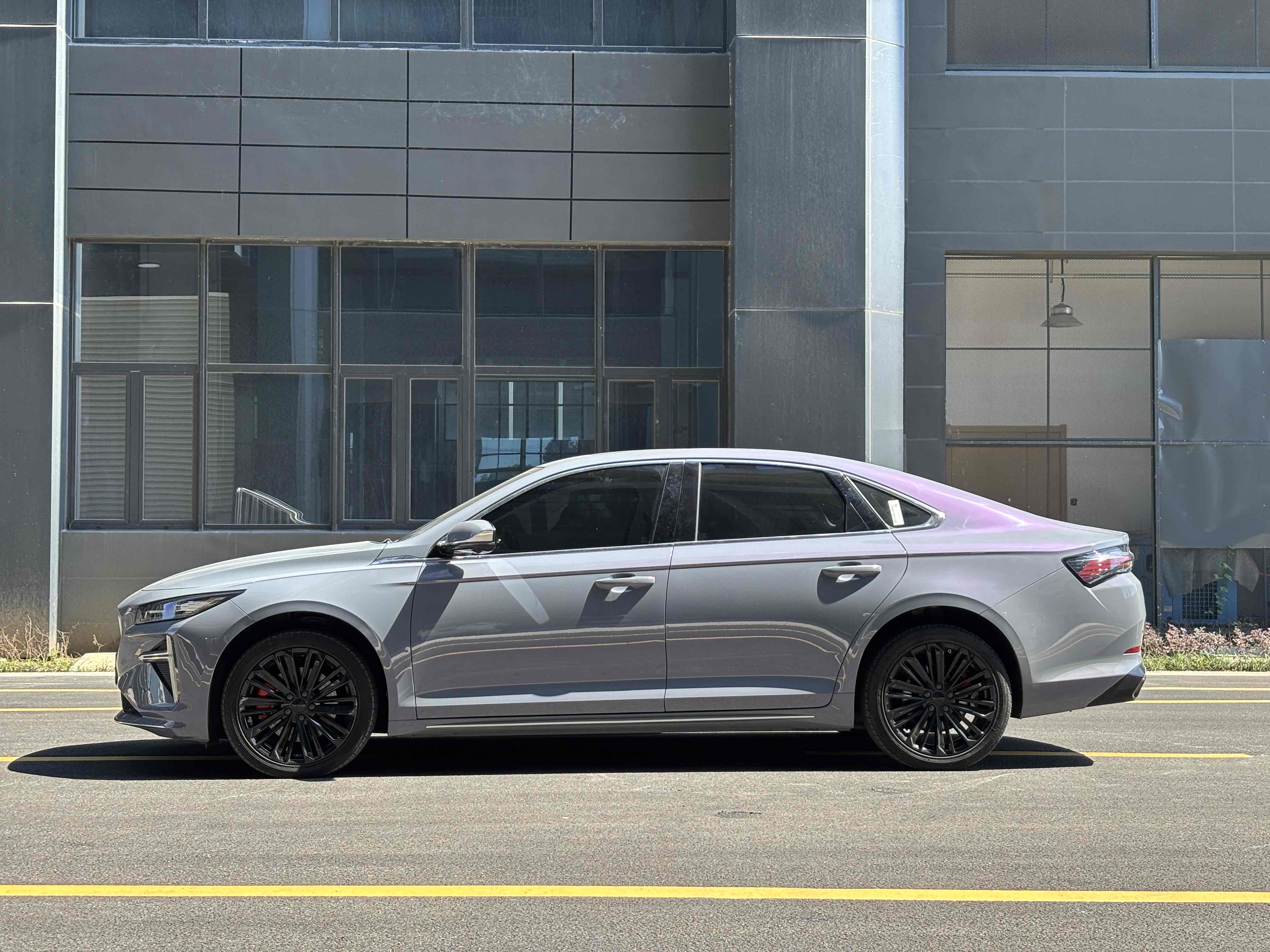 GEELY PrefaceL 2023 car image #5