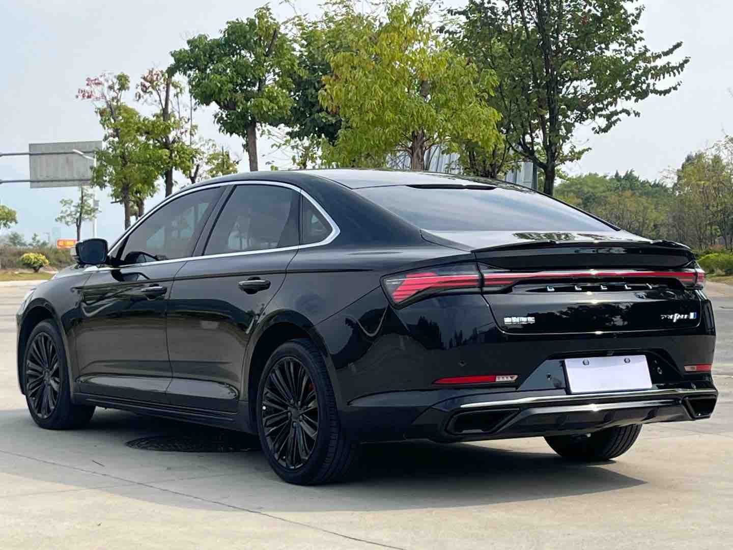 GEELY PrefaceL 2024 car image #5