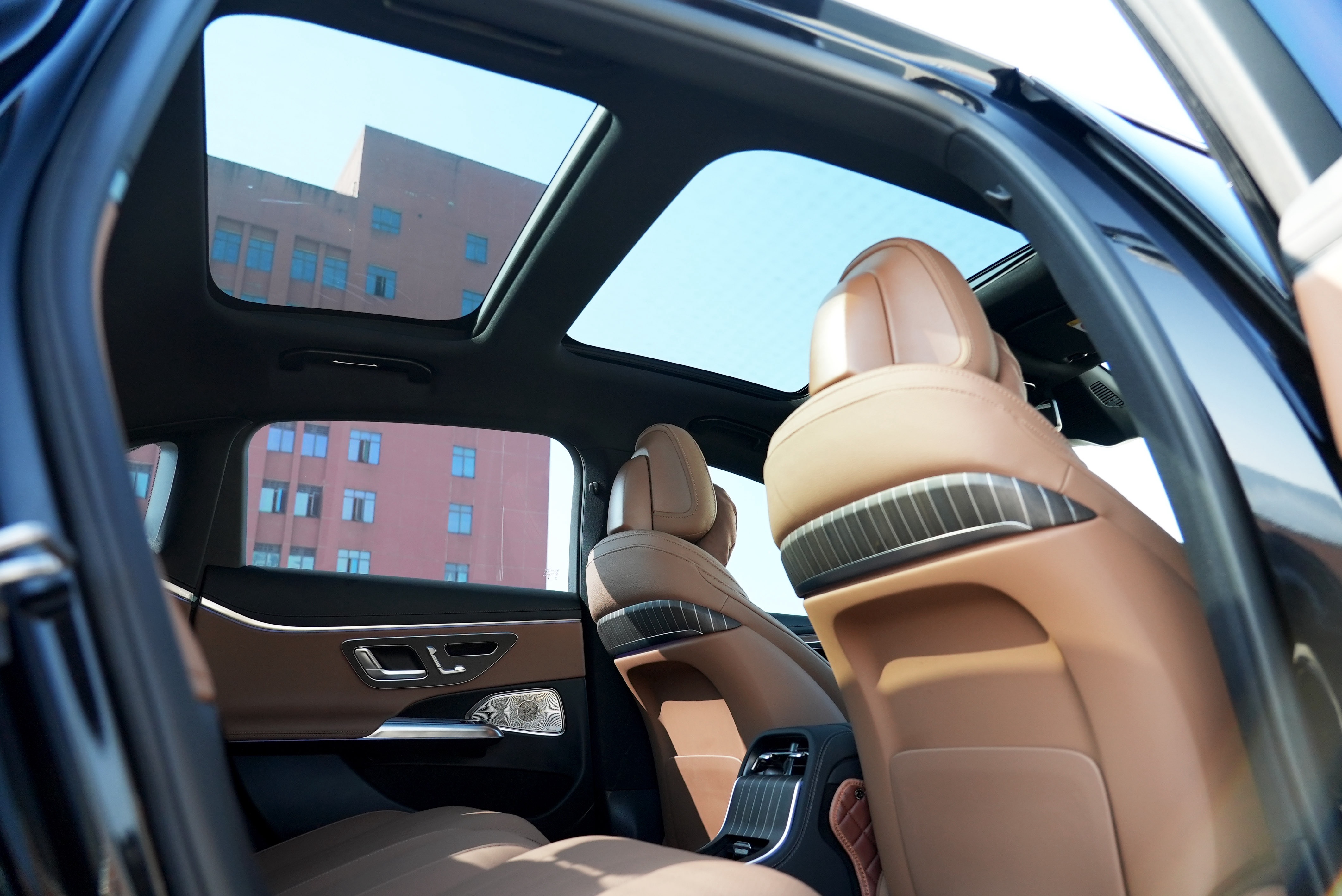 Mercedes-Benz E Class 2024 car image #5