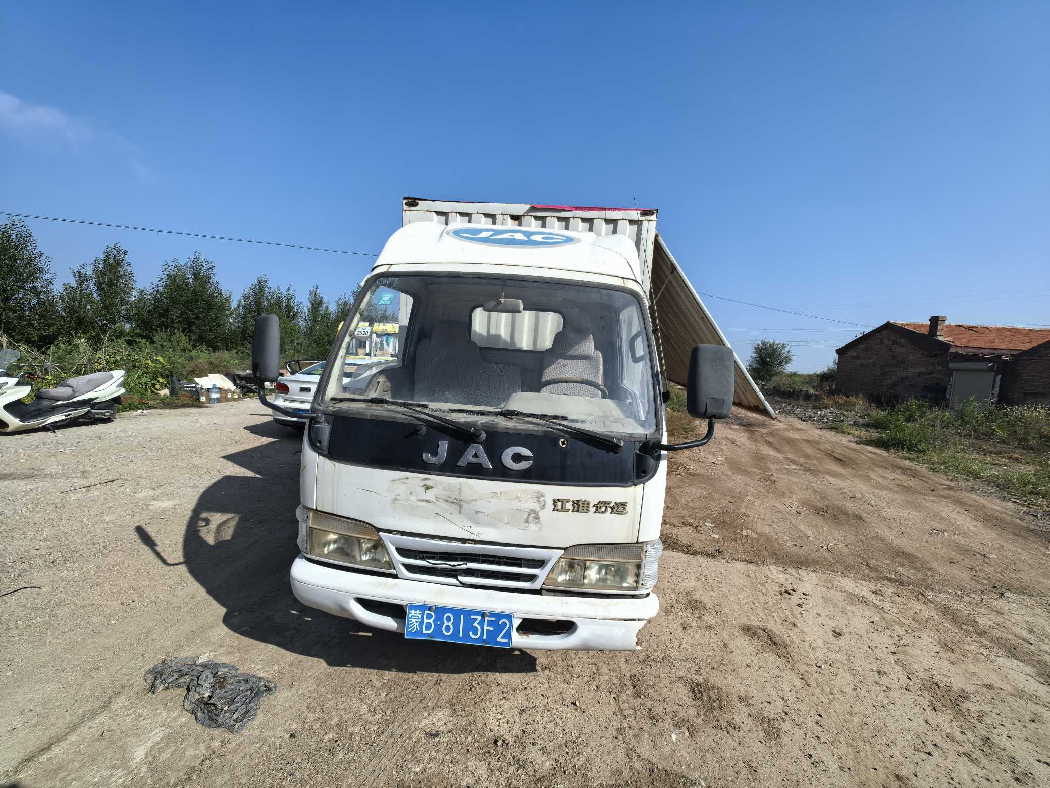 JAC X8 PLUS 2011 immagine di auto #5