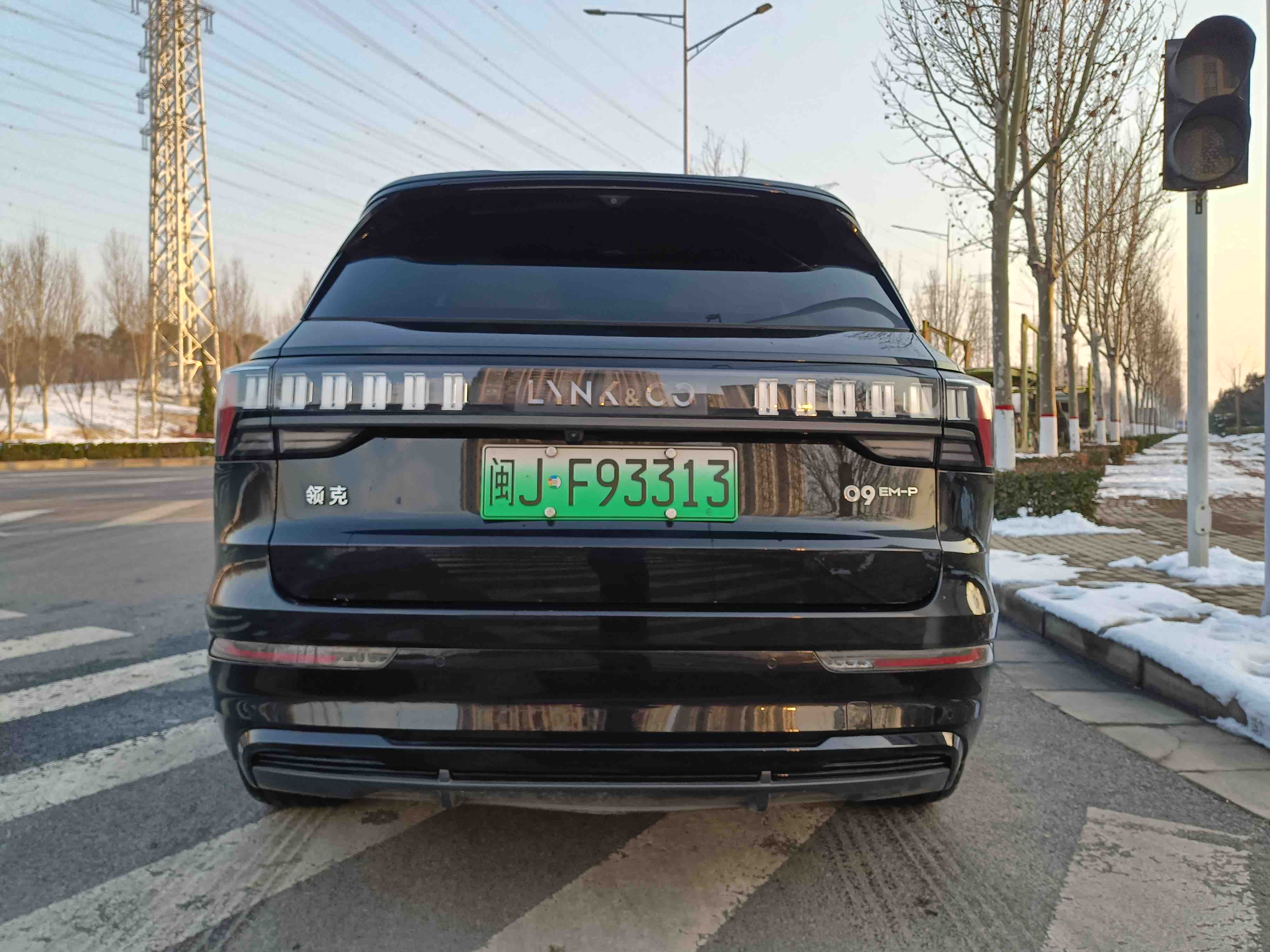 Lynk & Co 09 EM-P 2024 car image #5