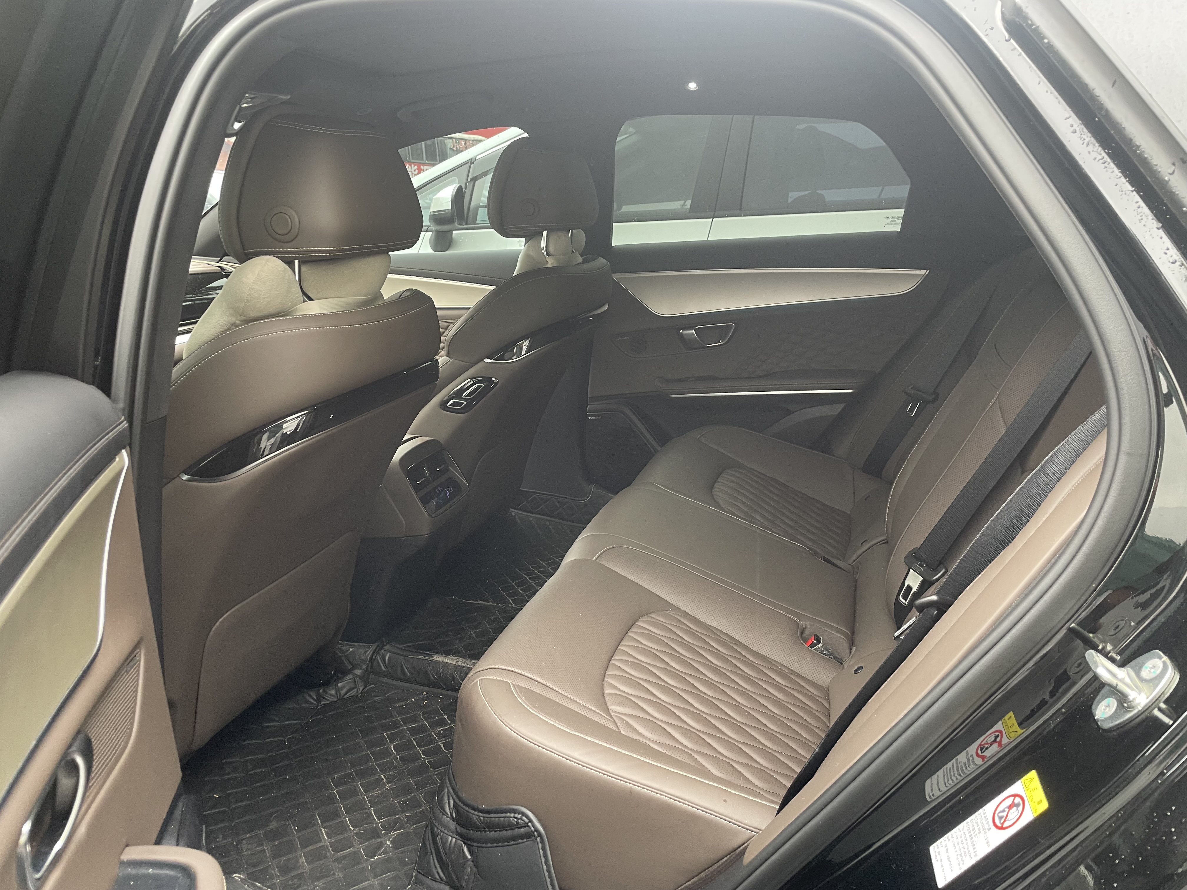 BYD Han 2024 car image #5