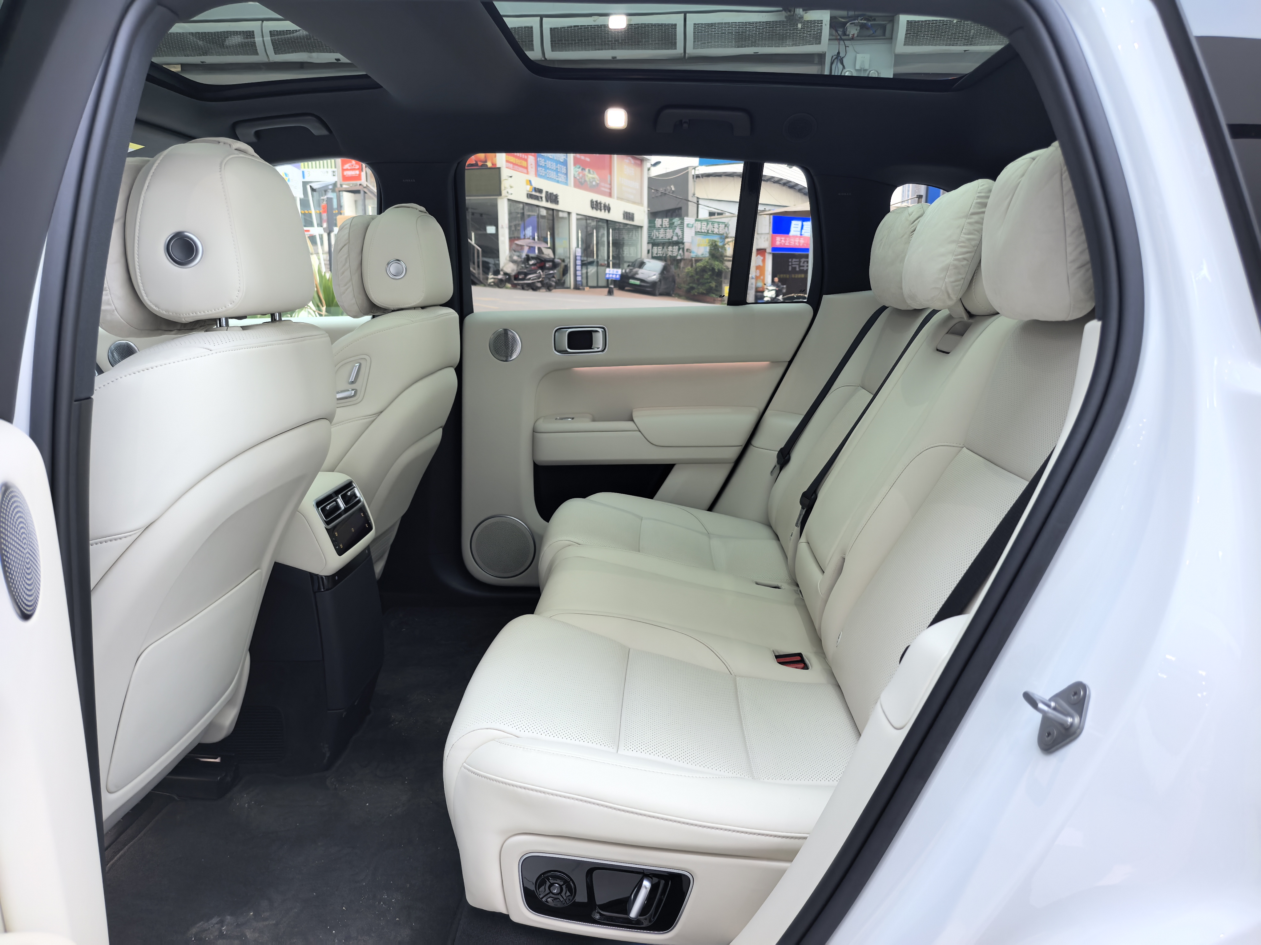 Li L7 2024 imagen de coche #5