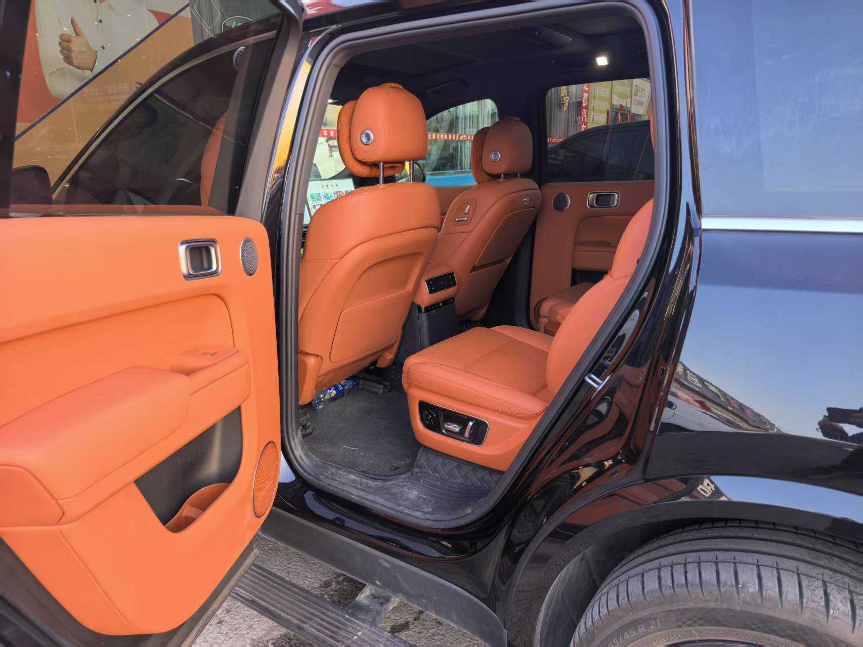 Li L9 2024 صورة سيارة #5