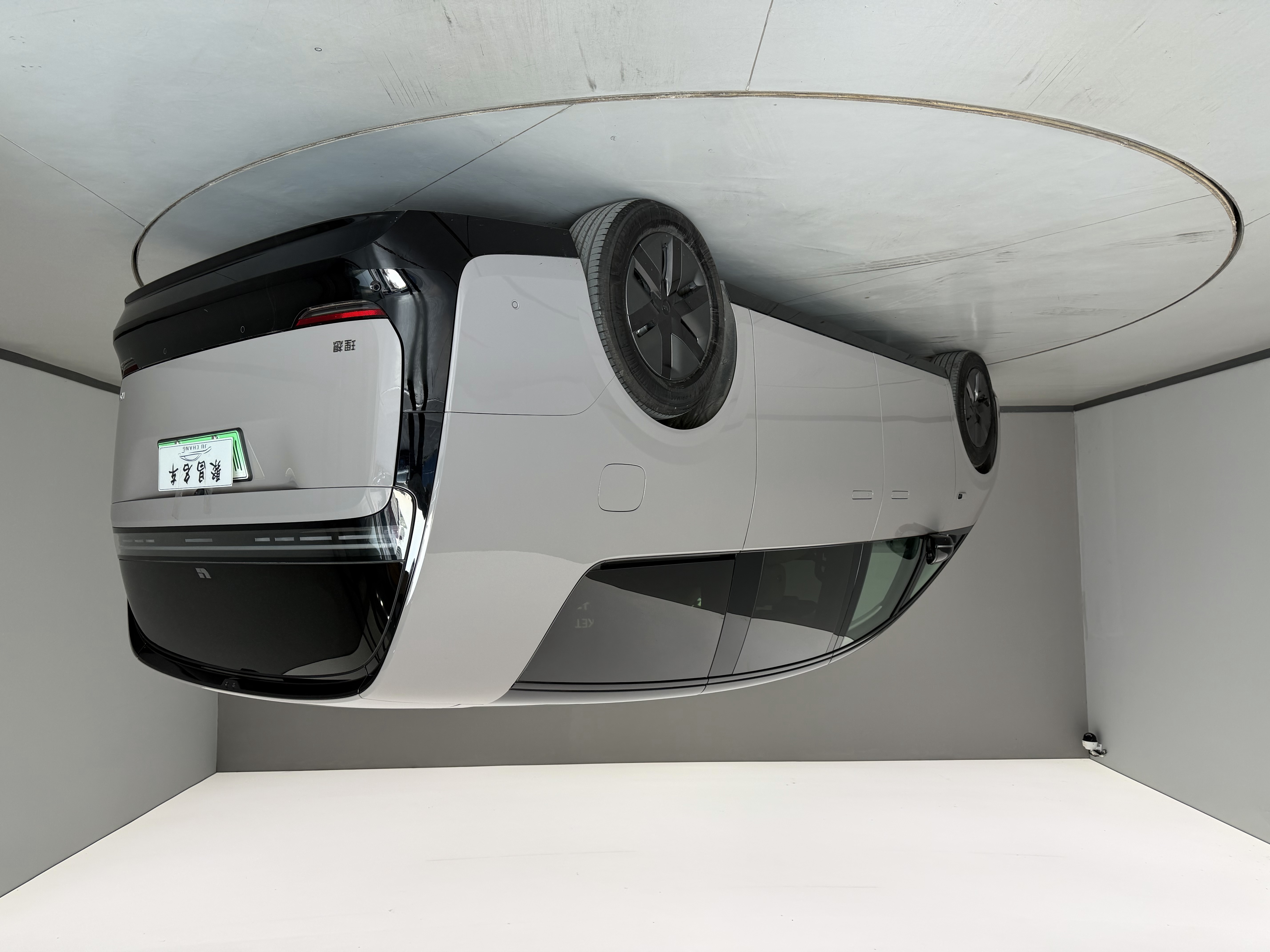 理想汽车 理想MEGA 2025 汽车图片 #5