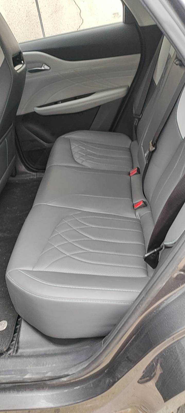 Changan UNI-Z PHEV 2024 immagine di auto #5