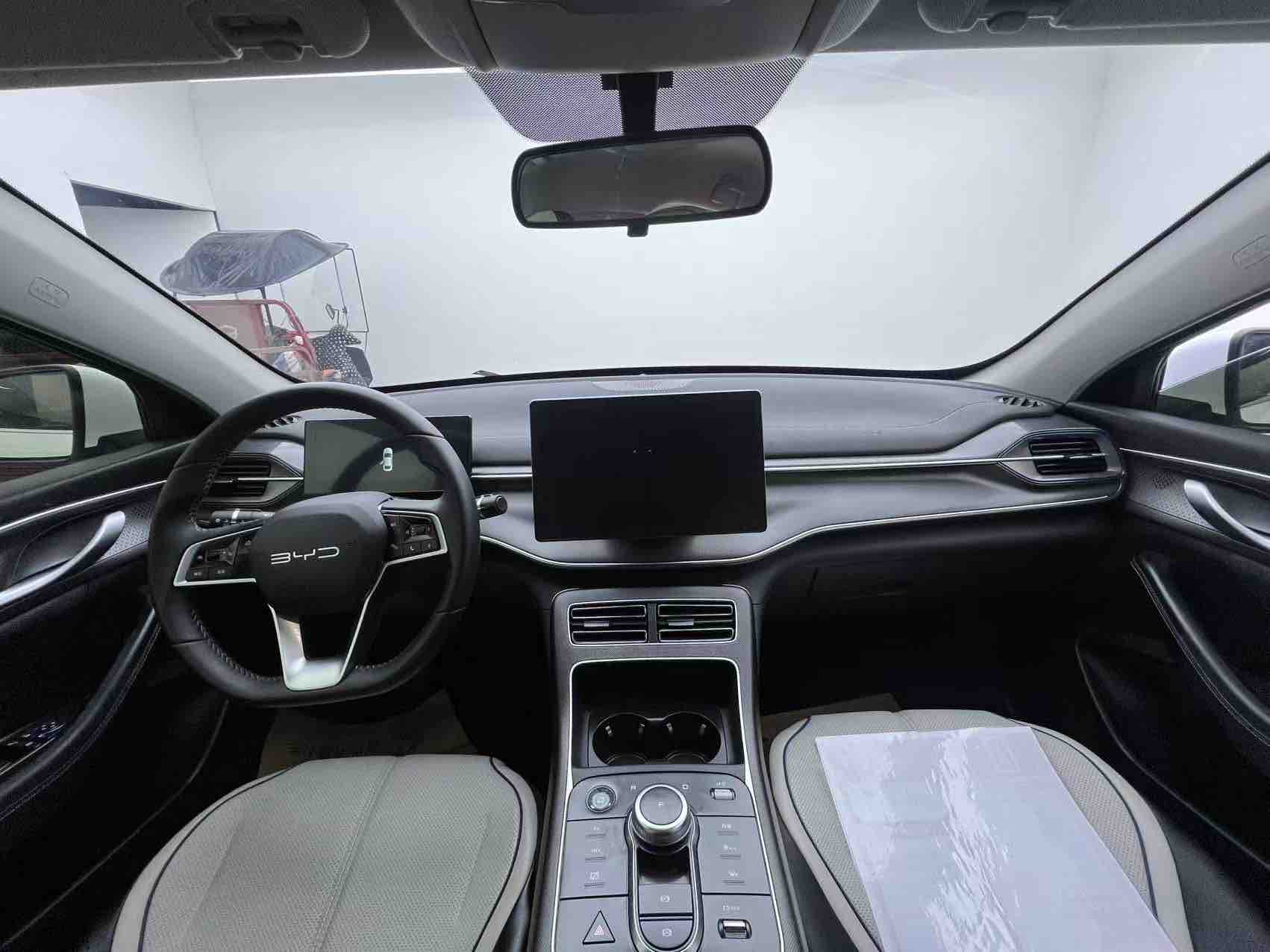 BYD Destroyer 05 2025 #5 BYD Destroyer 05 2025 car image #5