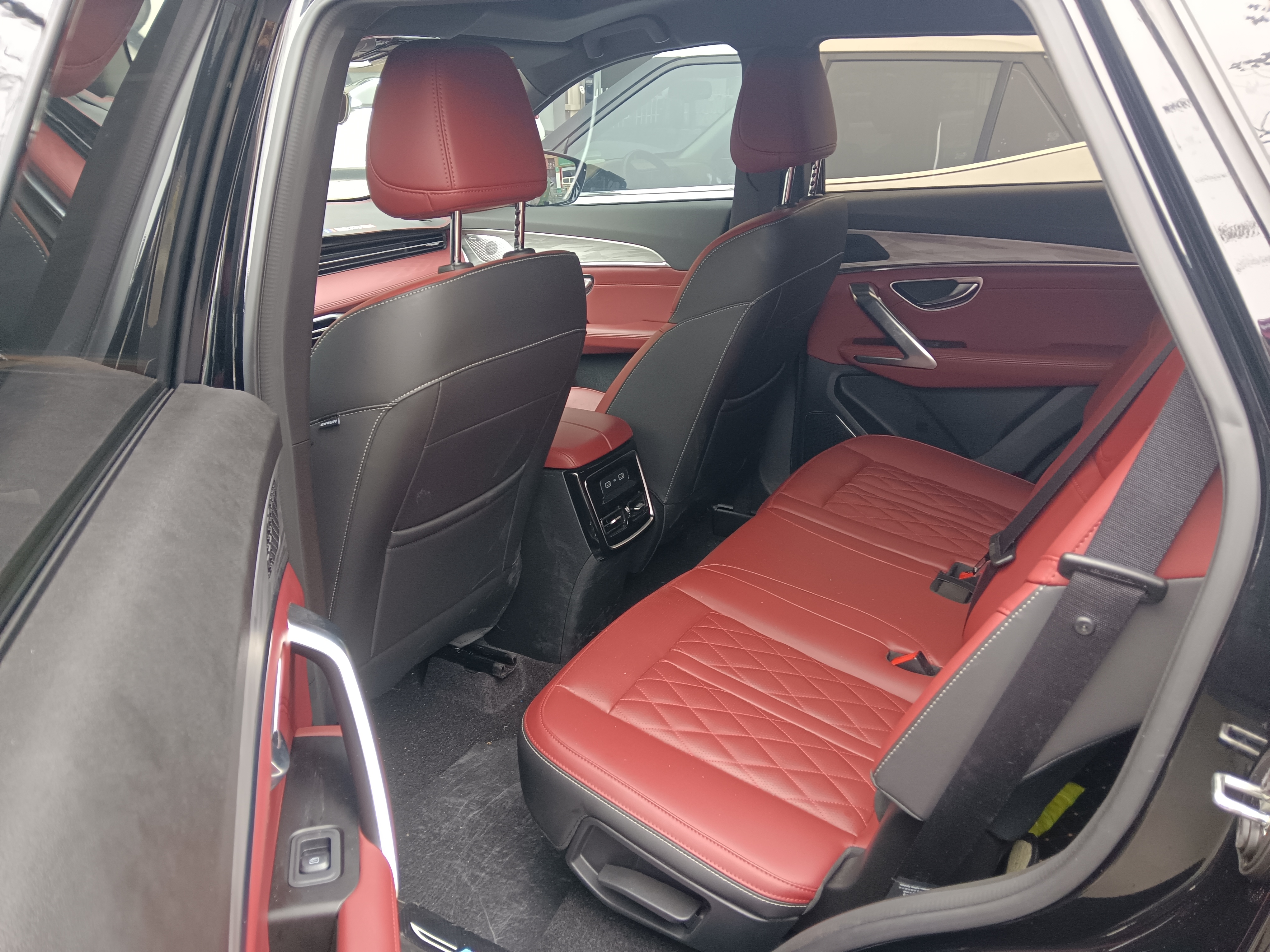 Jetour X70 PLUS 2025 car image #5