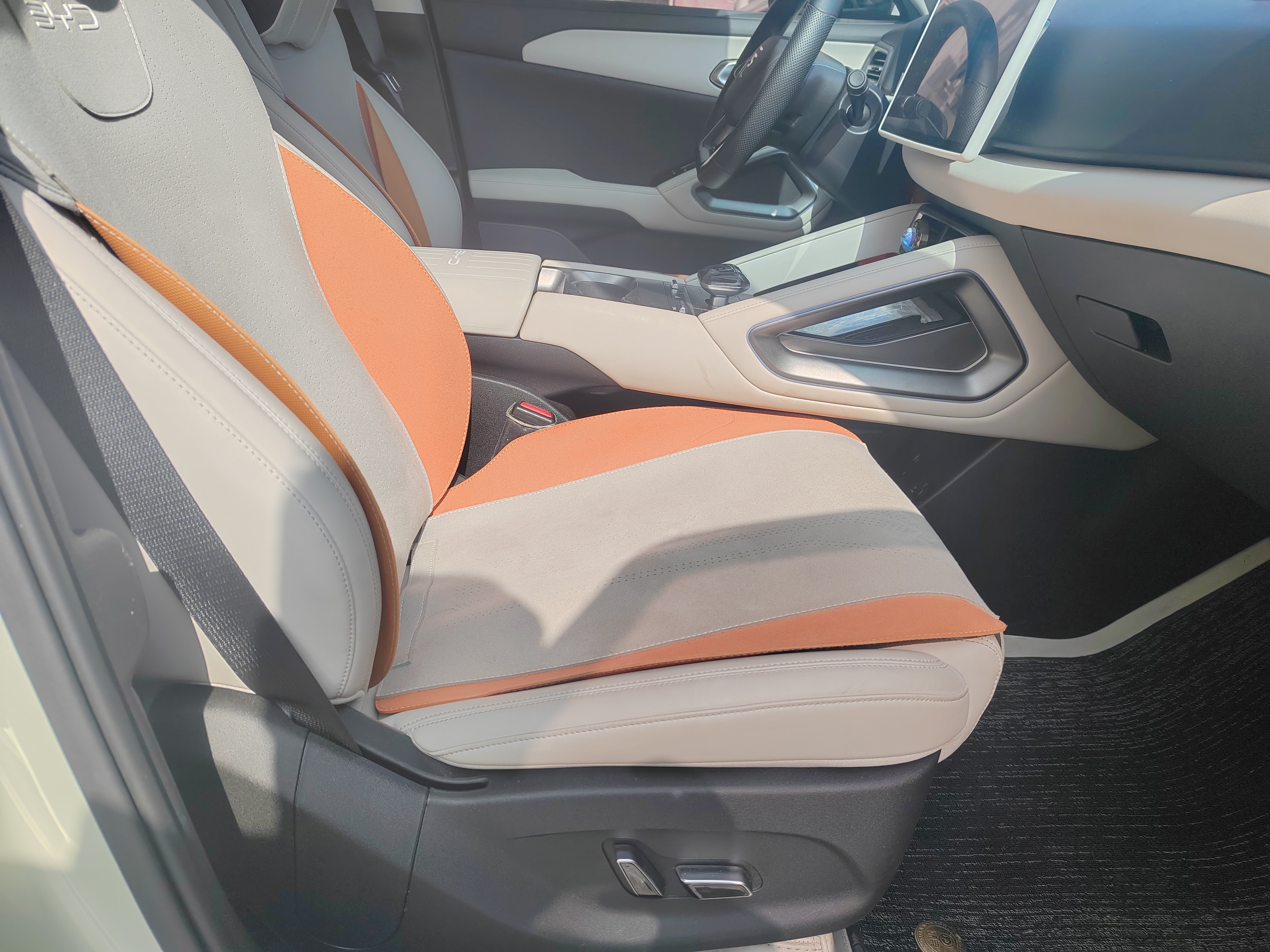 BYD YuanUP 2024 car image #5