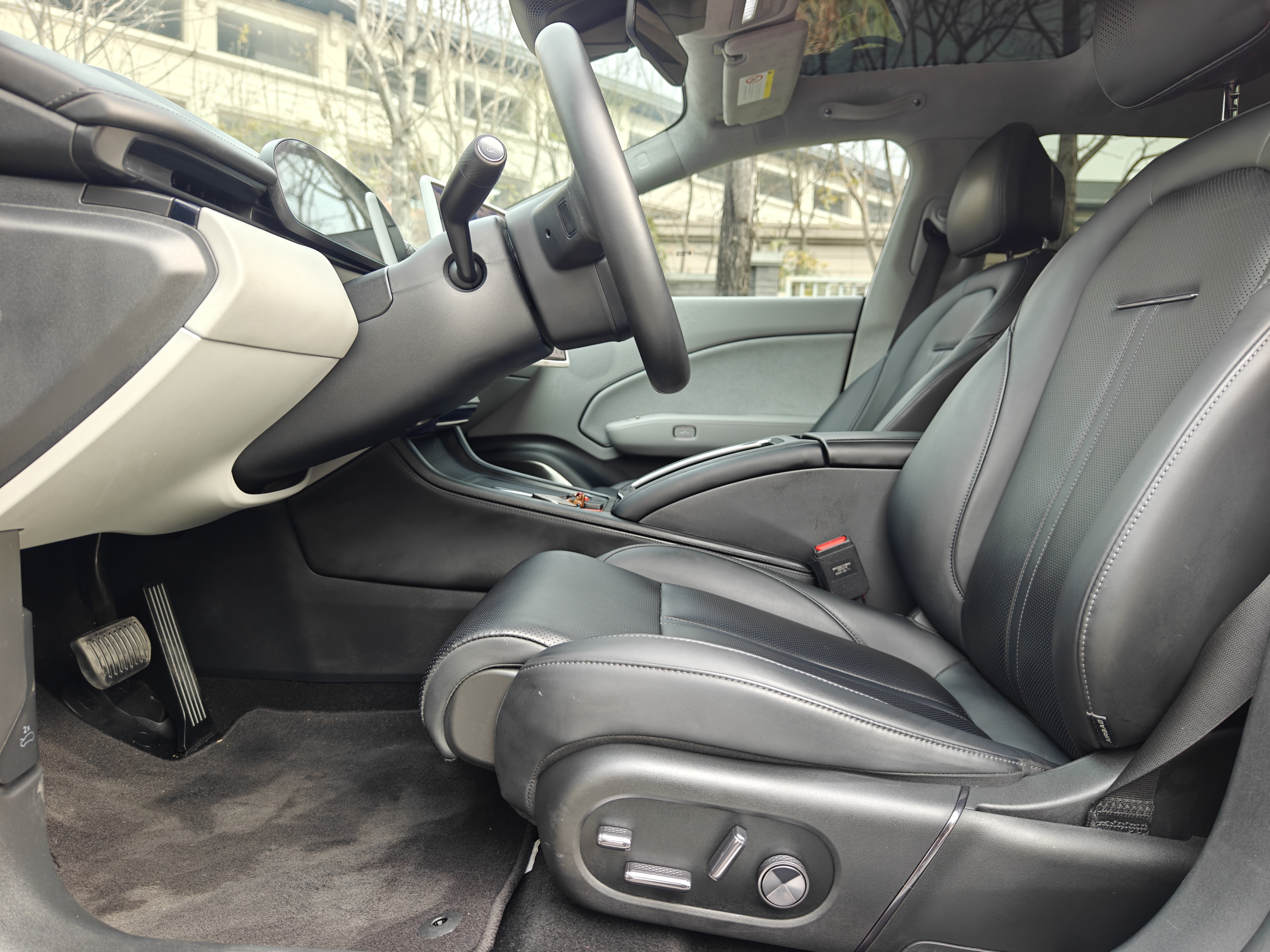 极氪 极氪007 2024 汽车图片 #5