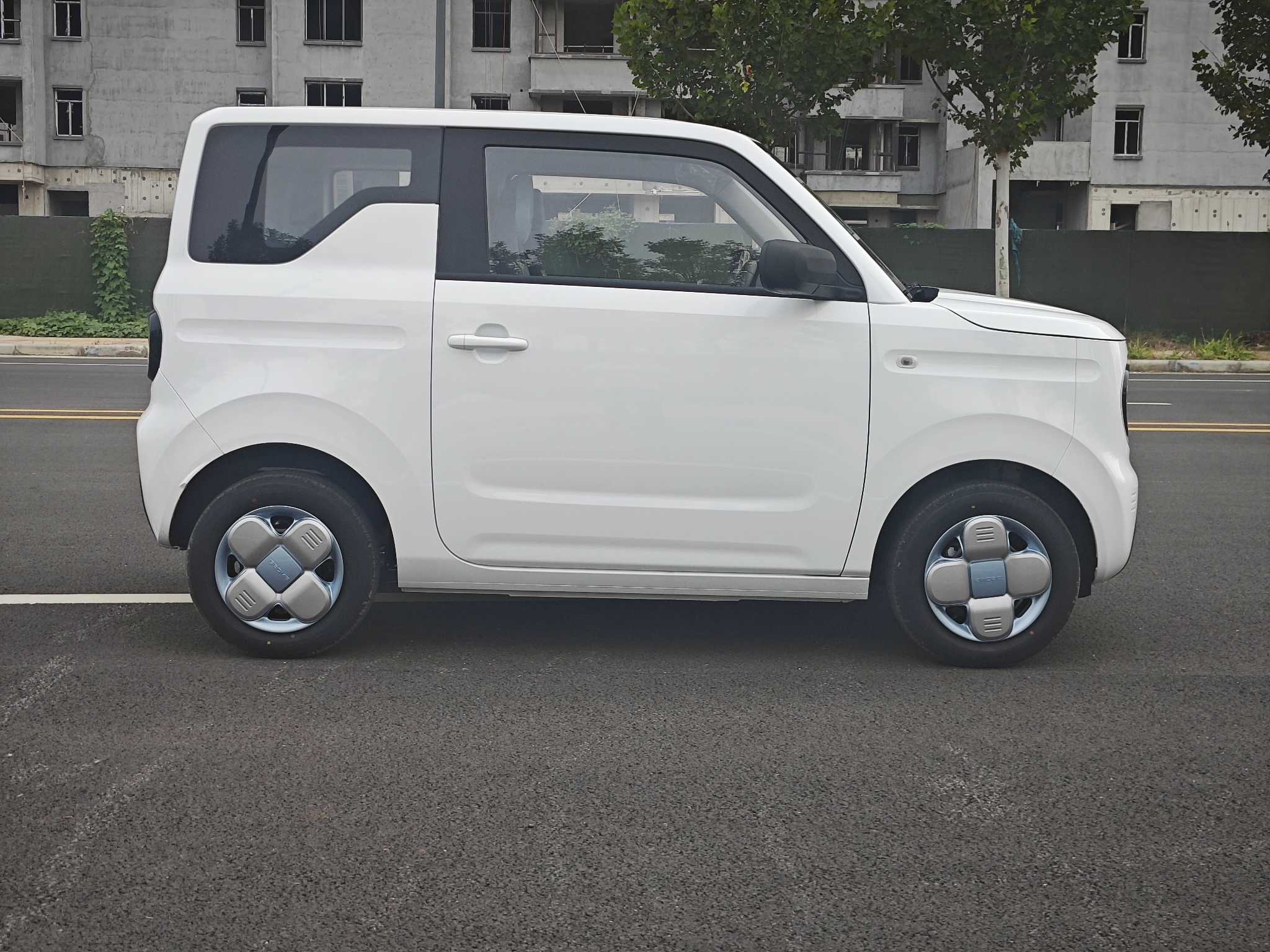 GEELY Panda Classic 2025 car image #5