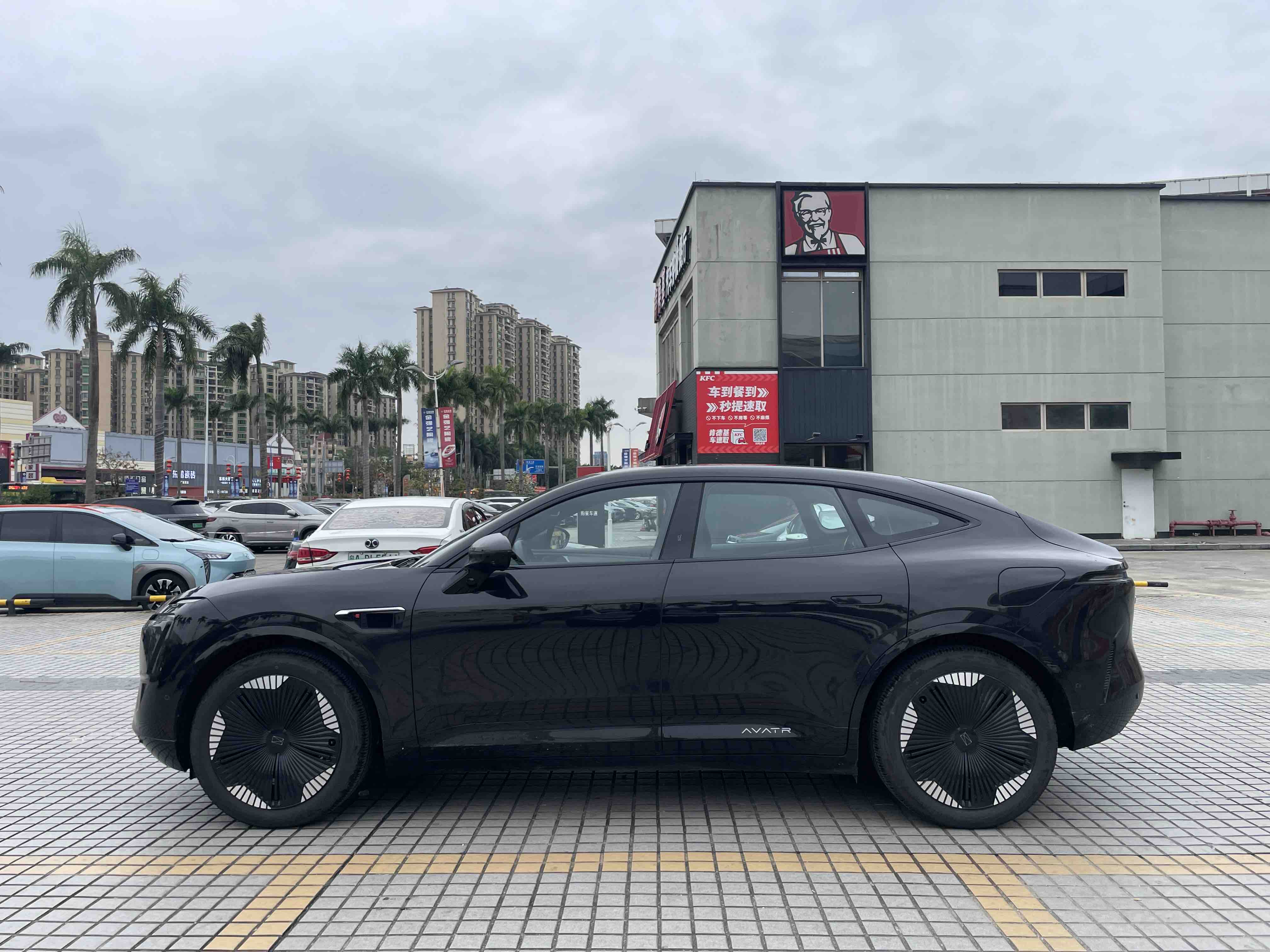 Avatr 11 2024 imagem de carro #5