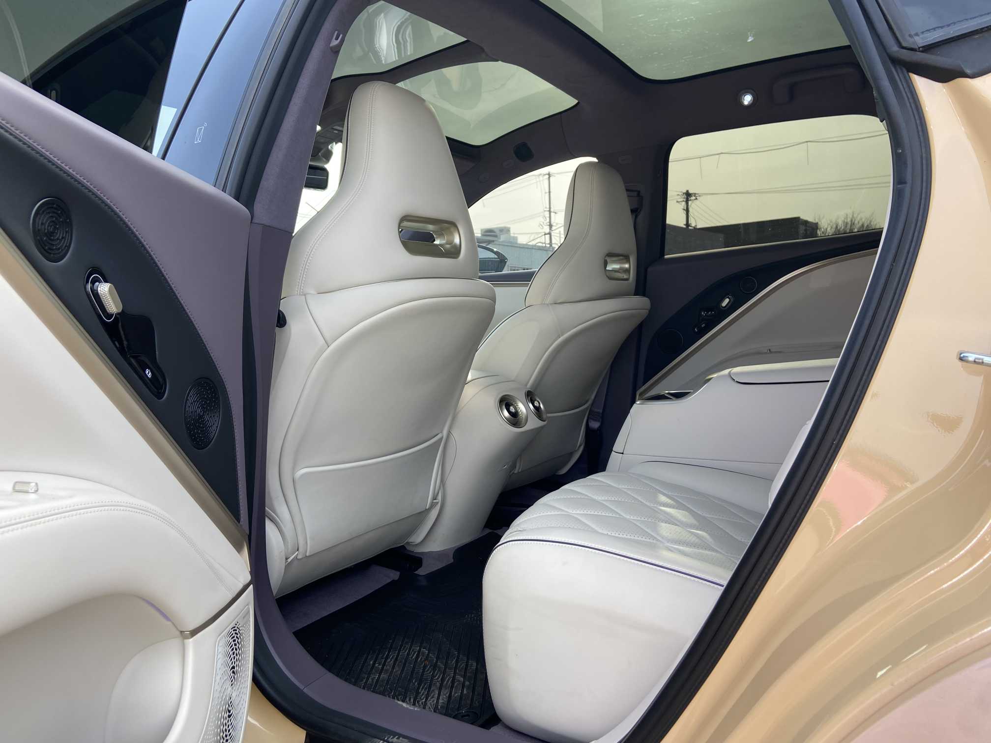 Avatr 11 2024 imagem de carro #5