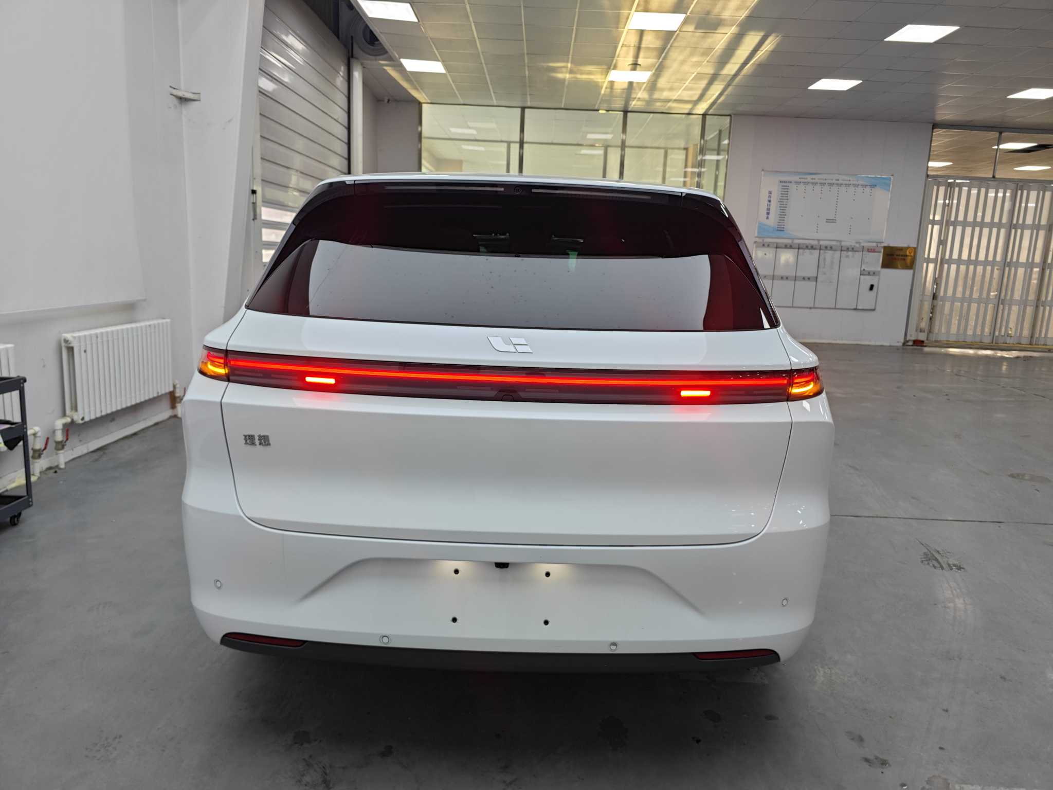 Li L6 2024 car image #5