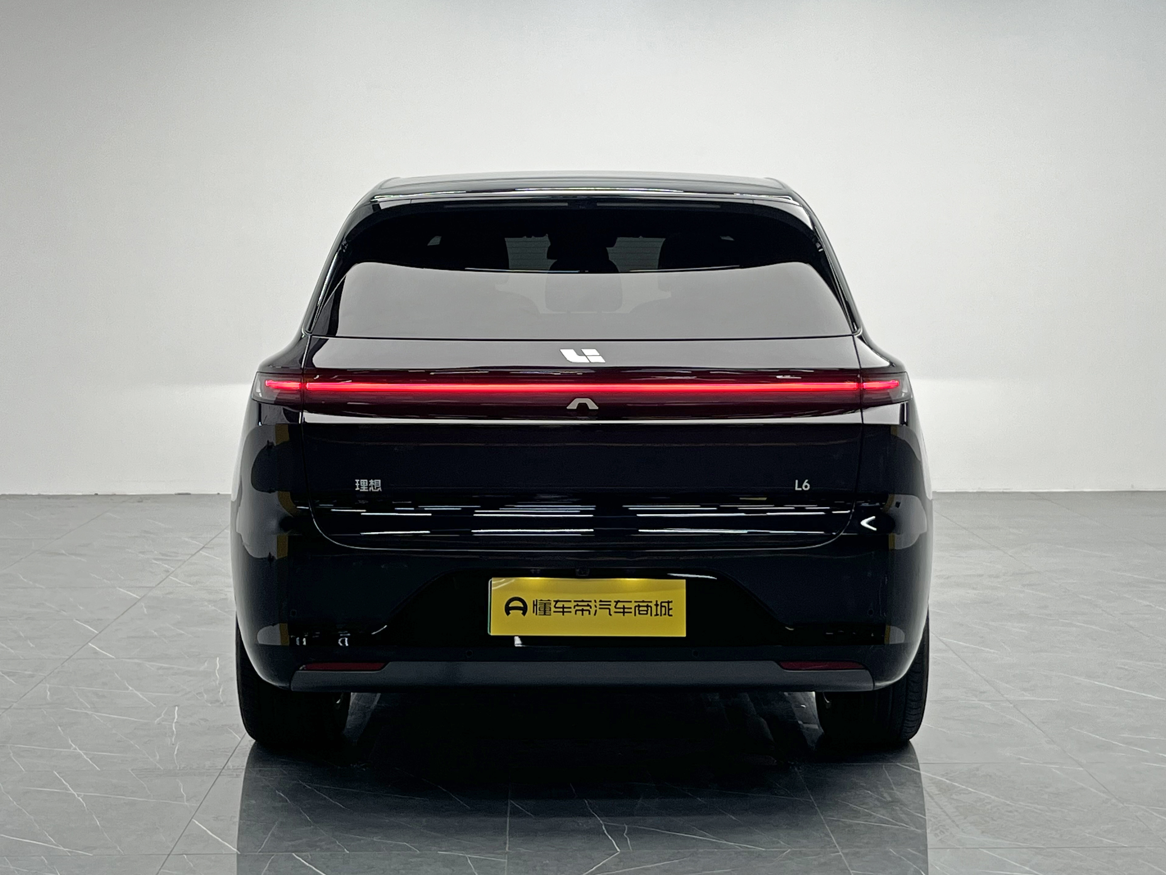 Li L6 2025 image de voiture #5