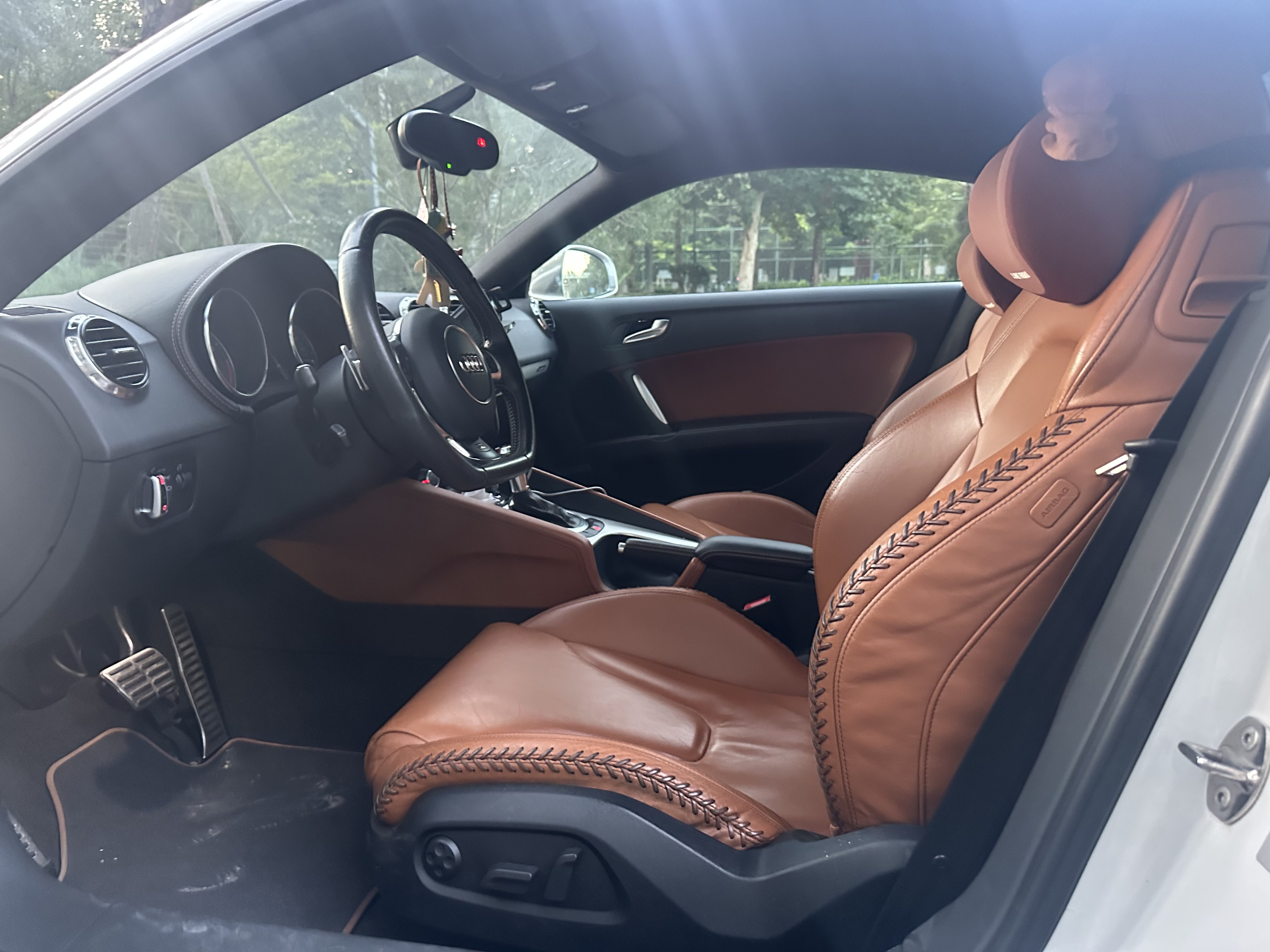 Audi TTS 2012 #5 Audi TTS 2012 car image #5