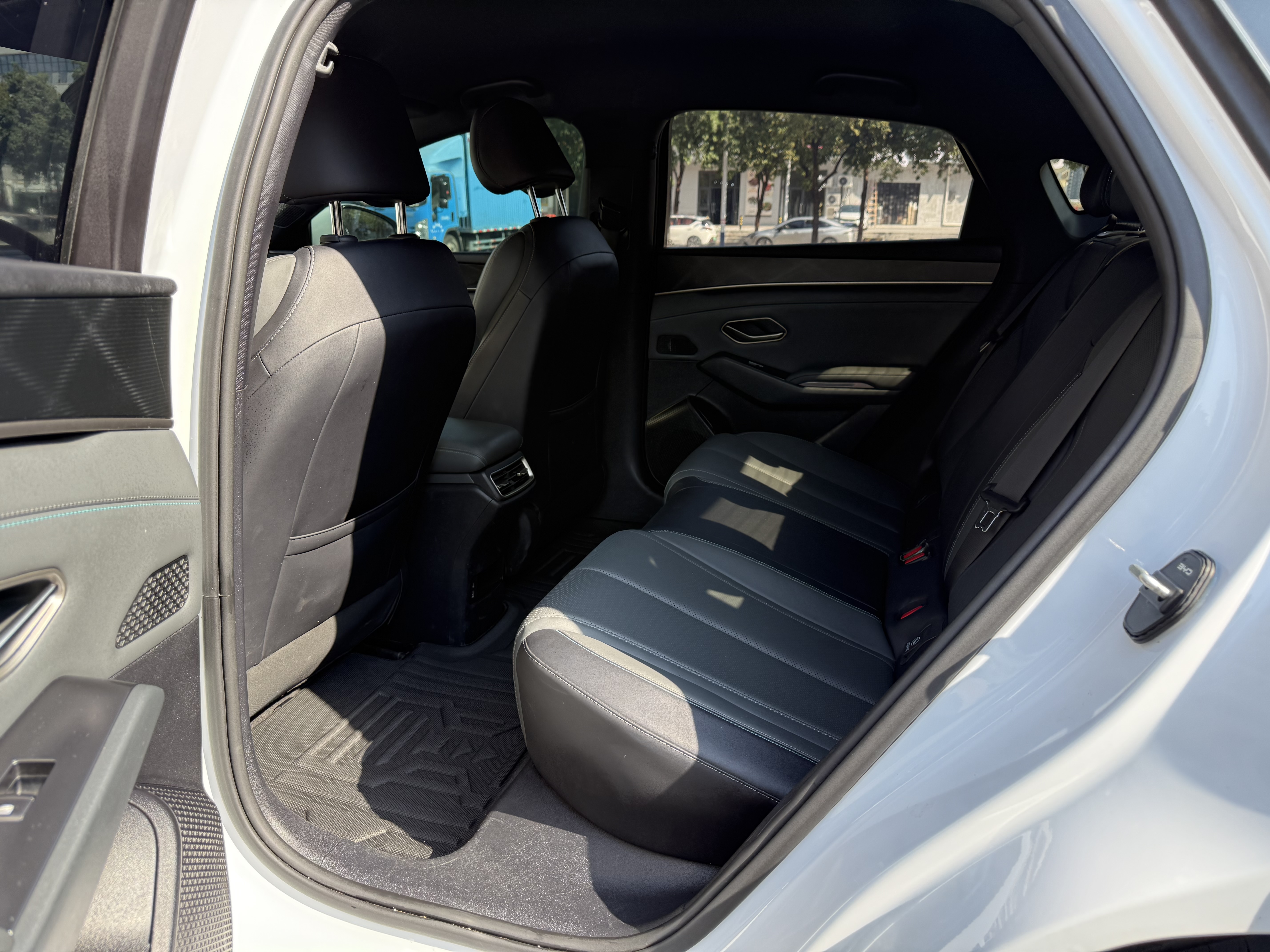 BYD Qin L 2024 #5 BYD Qin L 2024 car image #5