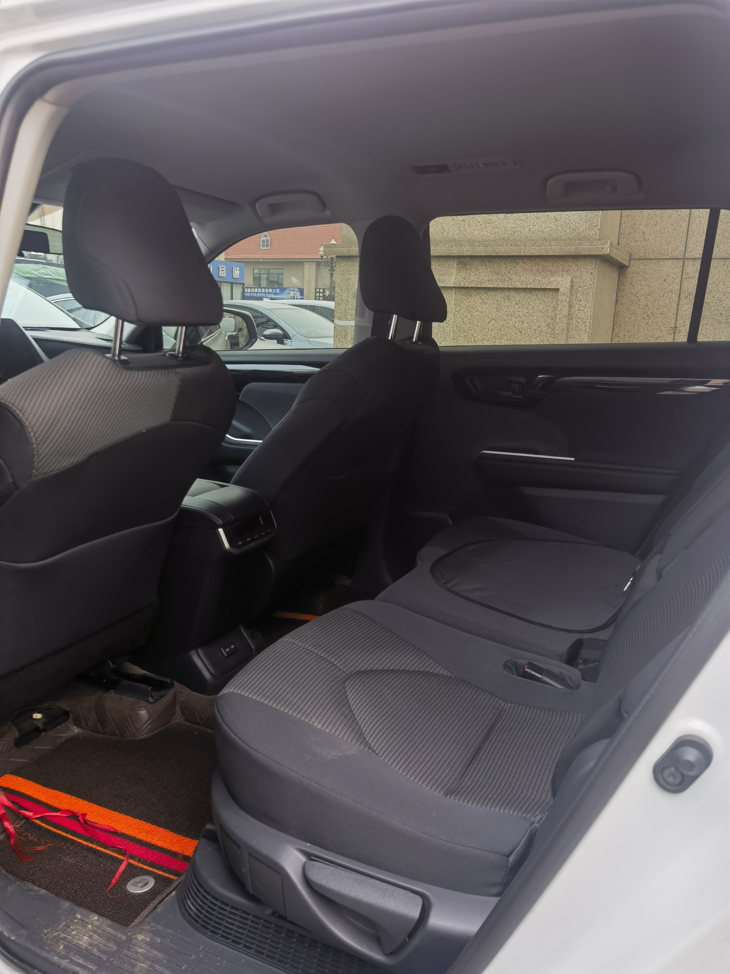 Toyota Highlander 2024 car image #5