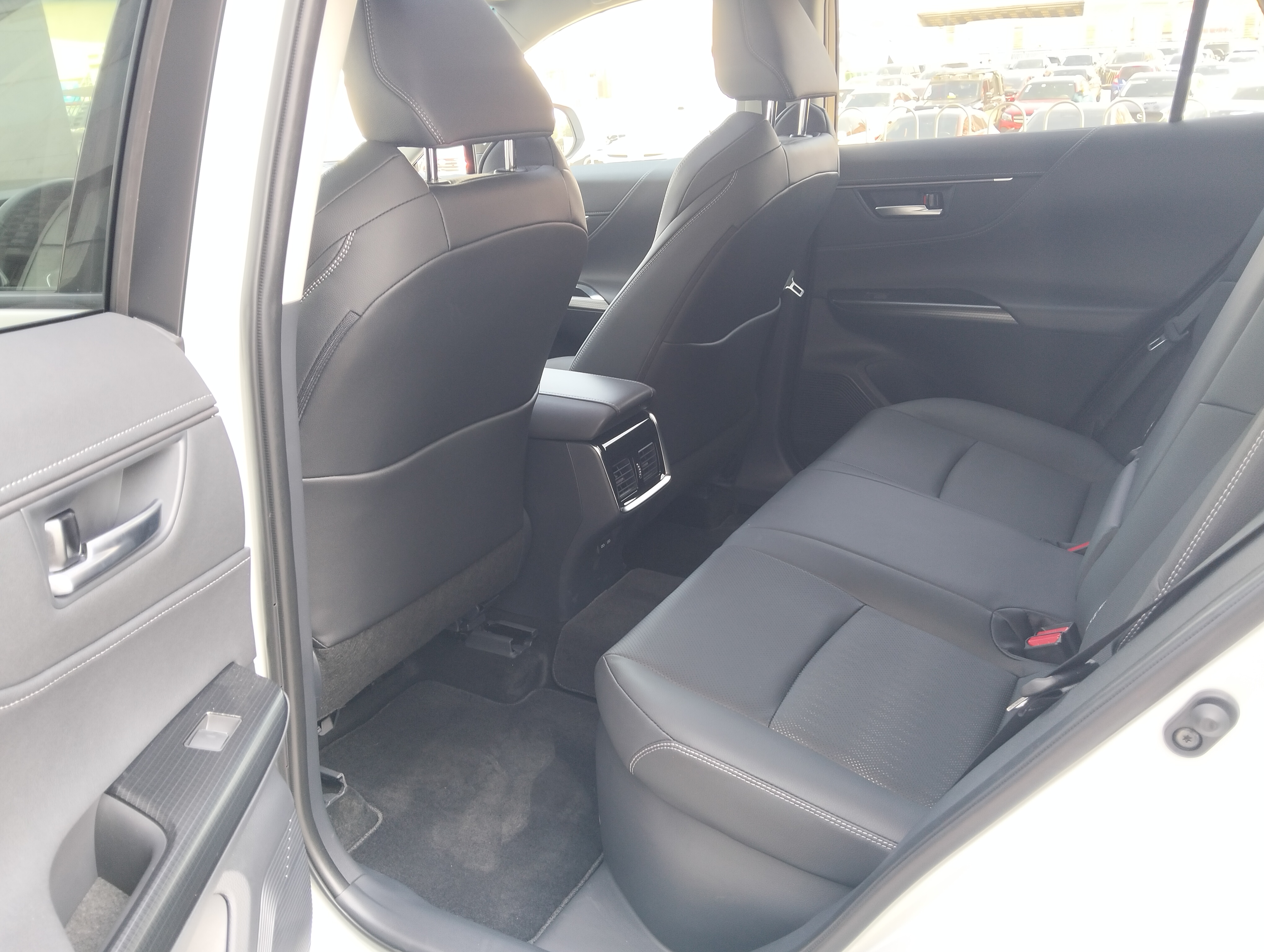 Toyota Venza 2024 car image #5