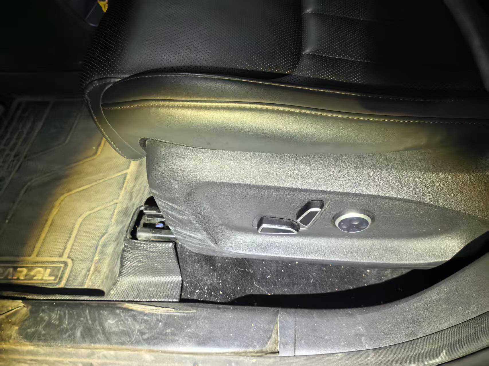 Deepal G318 2024 #5 Deepal G318 2024 immagine di auto #5