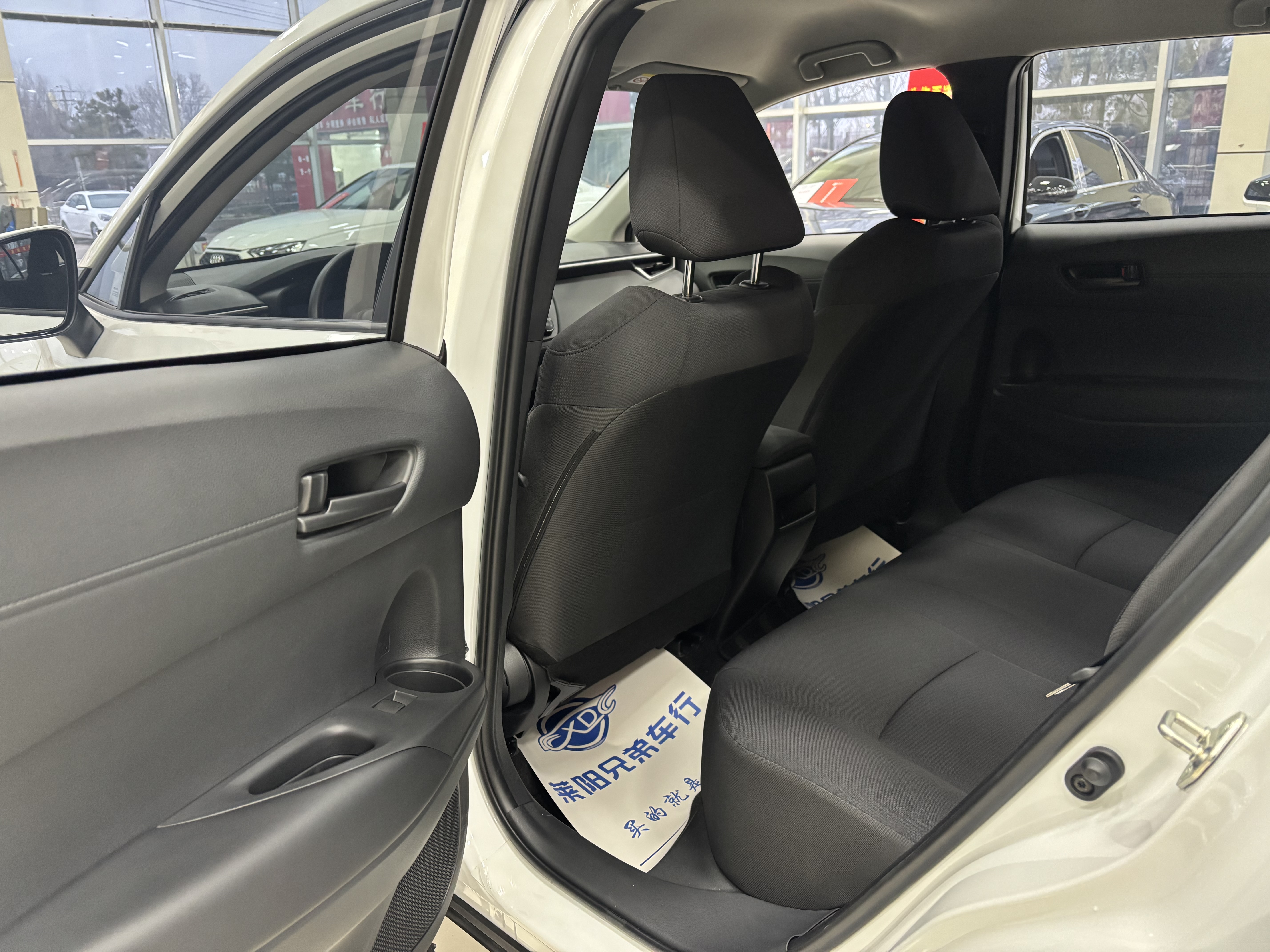 Toyota Corolla Cross 2025 immagine di auto #5