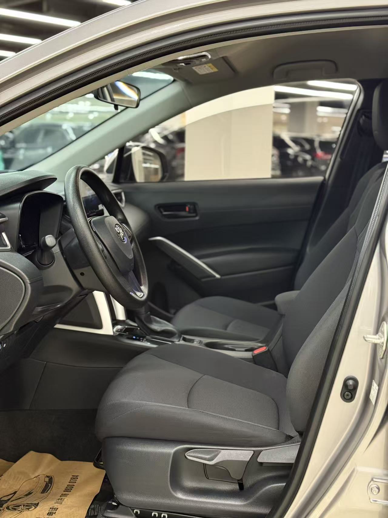 Toyota Corolla Cross 2024 car image #5